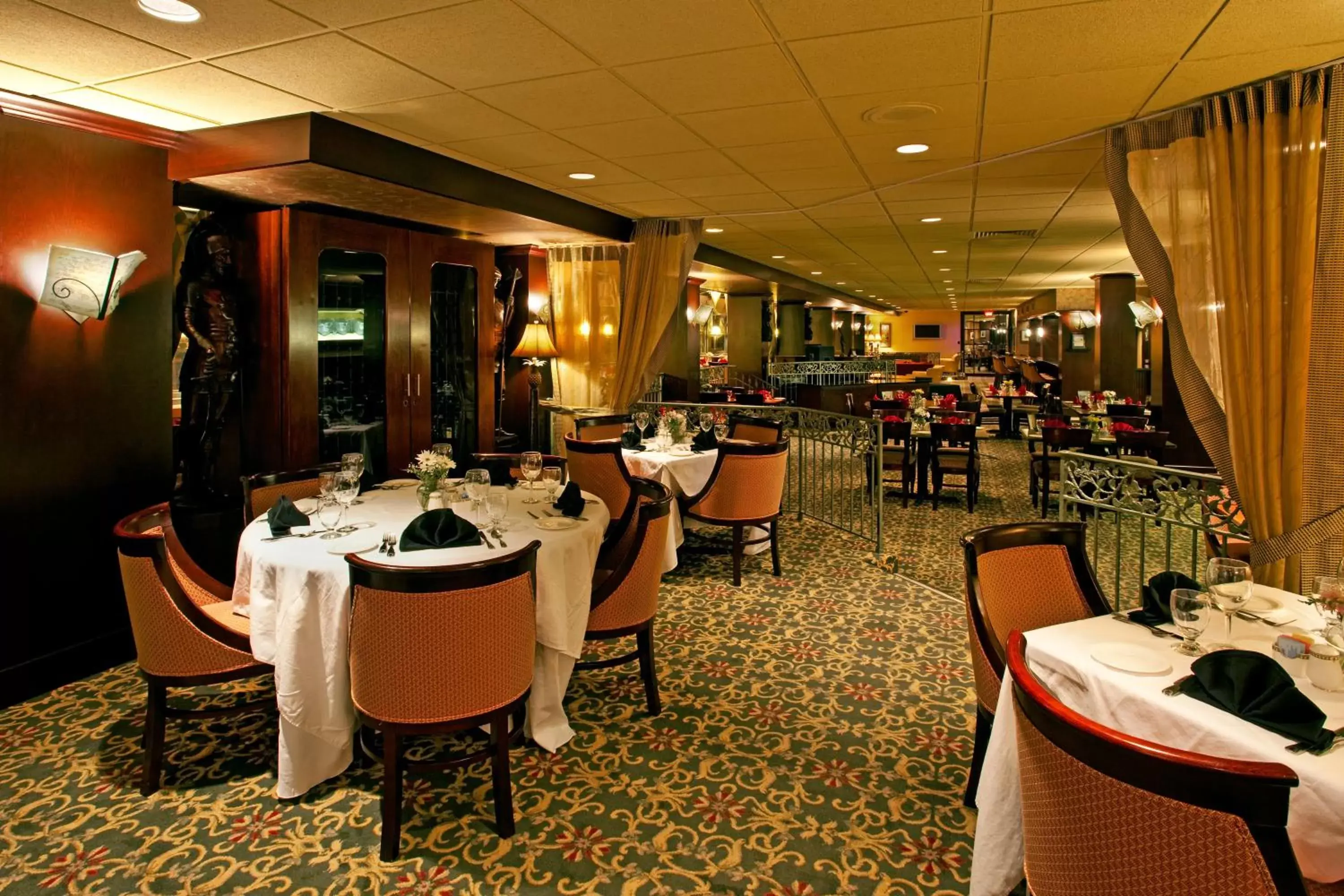 Restaurant/Places to Eat in Holiday Inn Johnstown-Downtown, an IHG Hotel