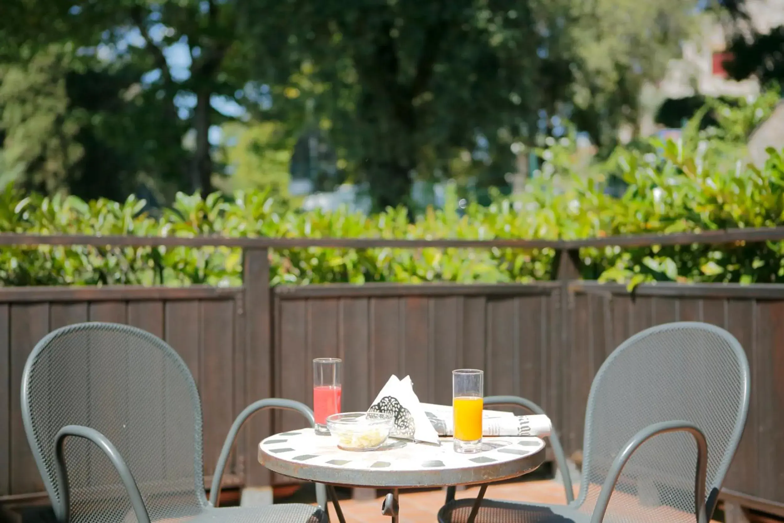 Balcony/Terrace, Restaurant/Places to Eat in Hotel Porta Nuova