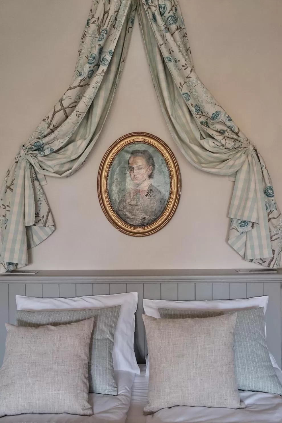 Bed in Pałac Kamieniec