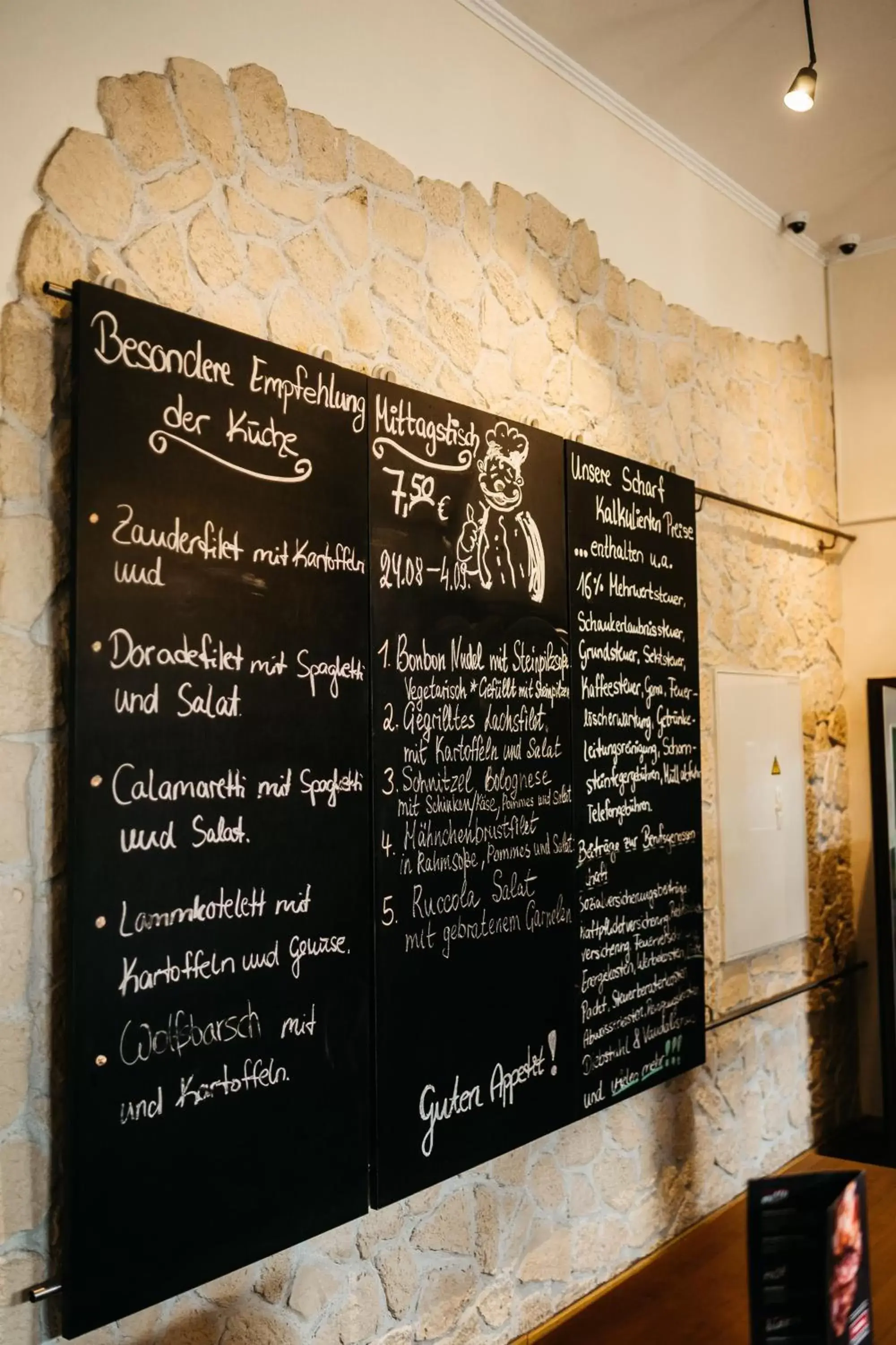 Restaurant/places to eat in Hotel am Bahnhof Restaurant/places to eat in Hotel am Bahnhof