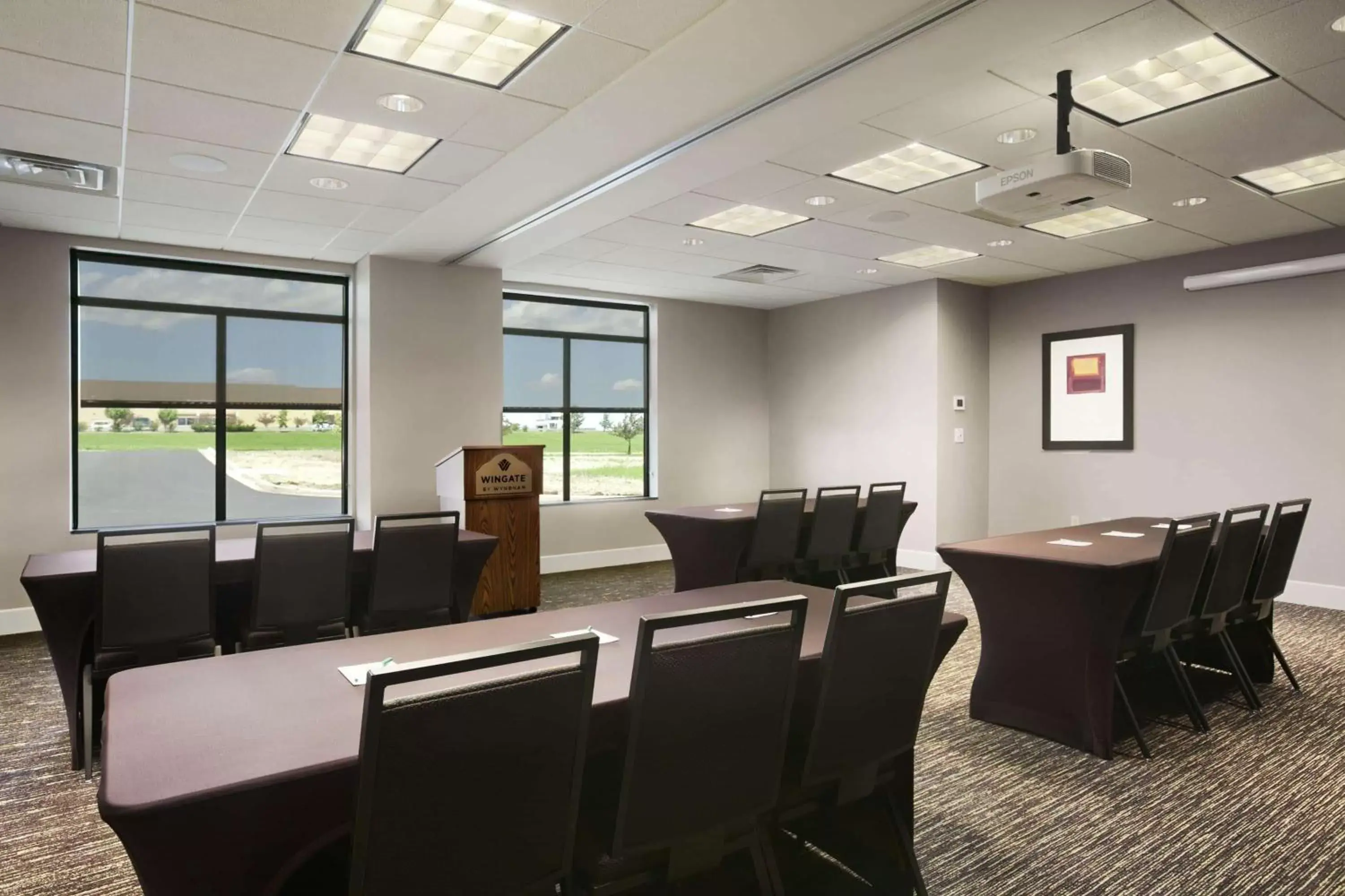 Meeting/conference room in Wingate by Wyndham - Bismarck