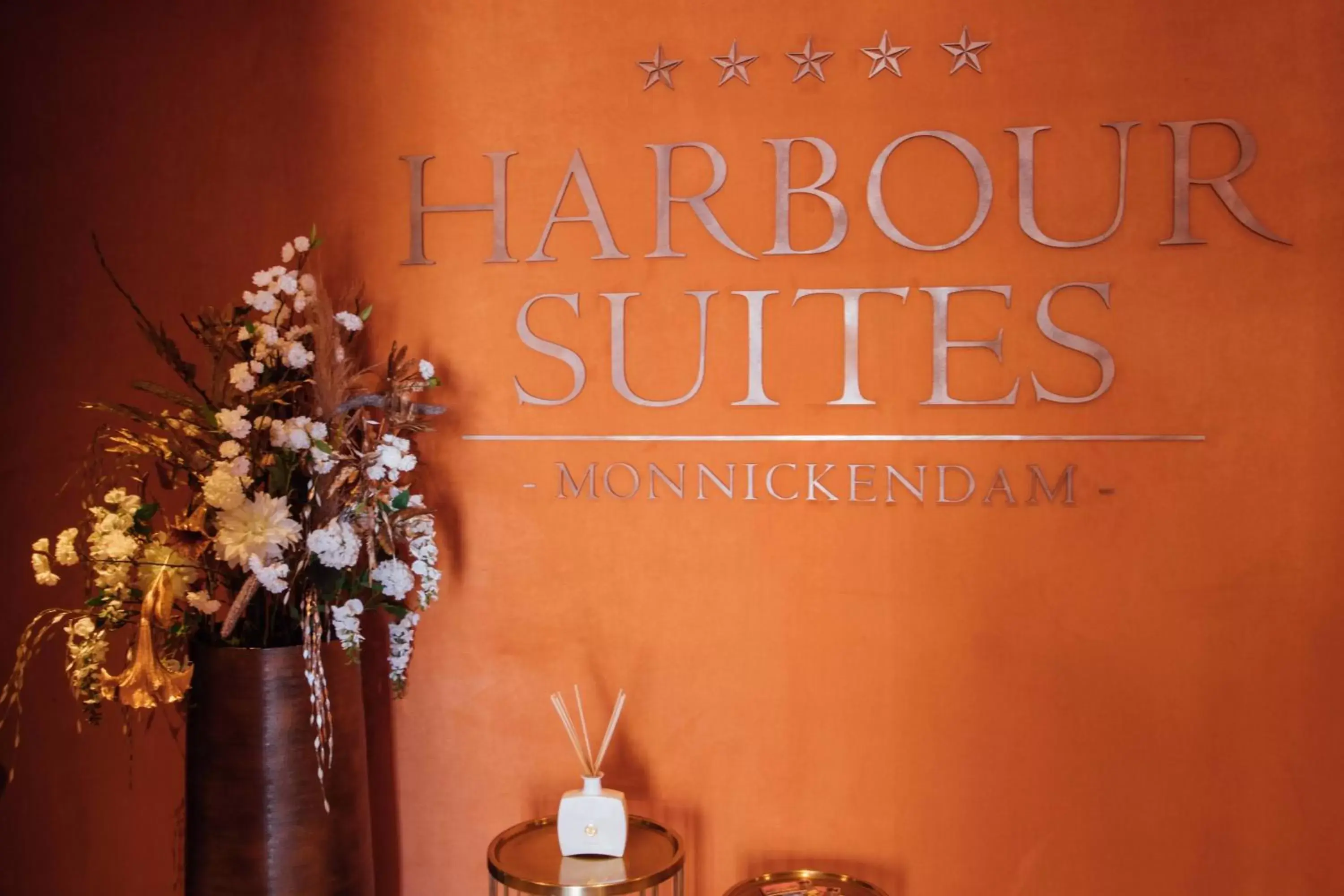 Harbour Suites Boutique Hotel