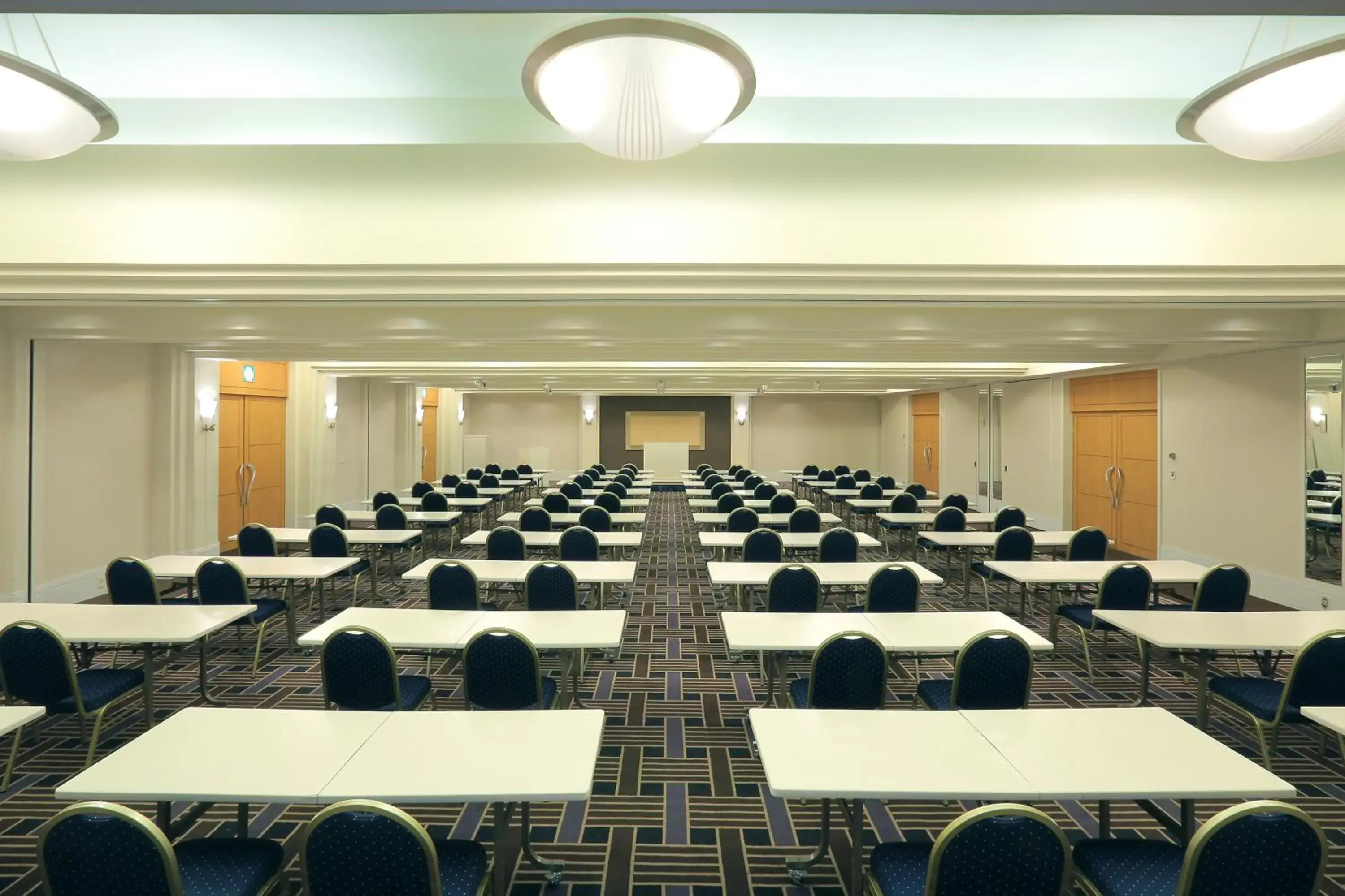 Meeting/conference room in Urawa Washington Hotel
