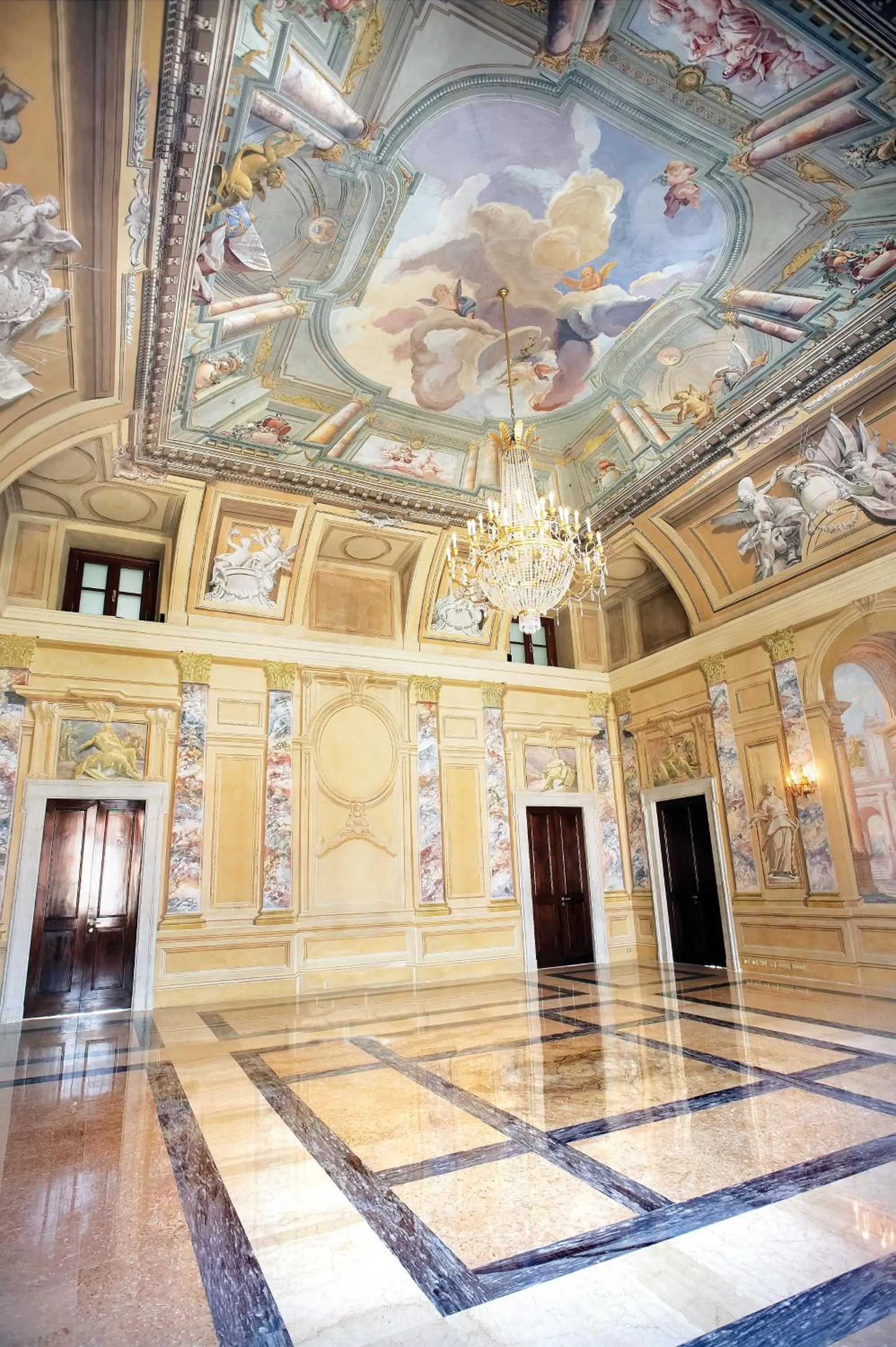 Business facilities in Villa Fenaroli Palace Hotel
