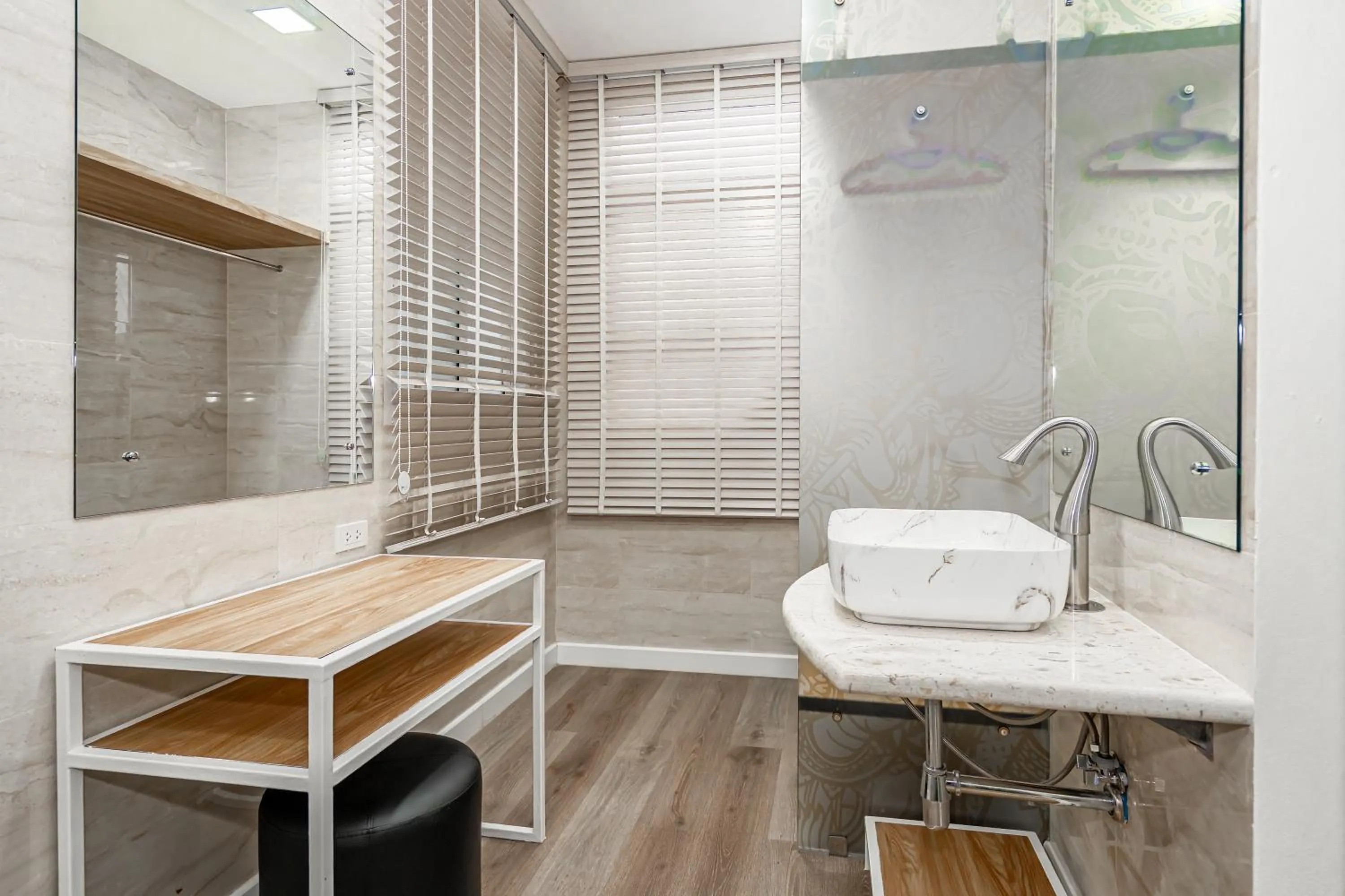 Bathroom in The Color Kata