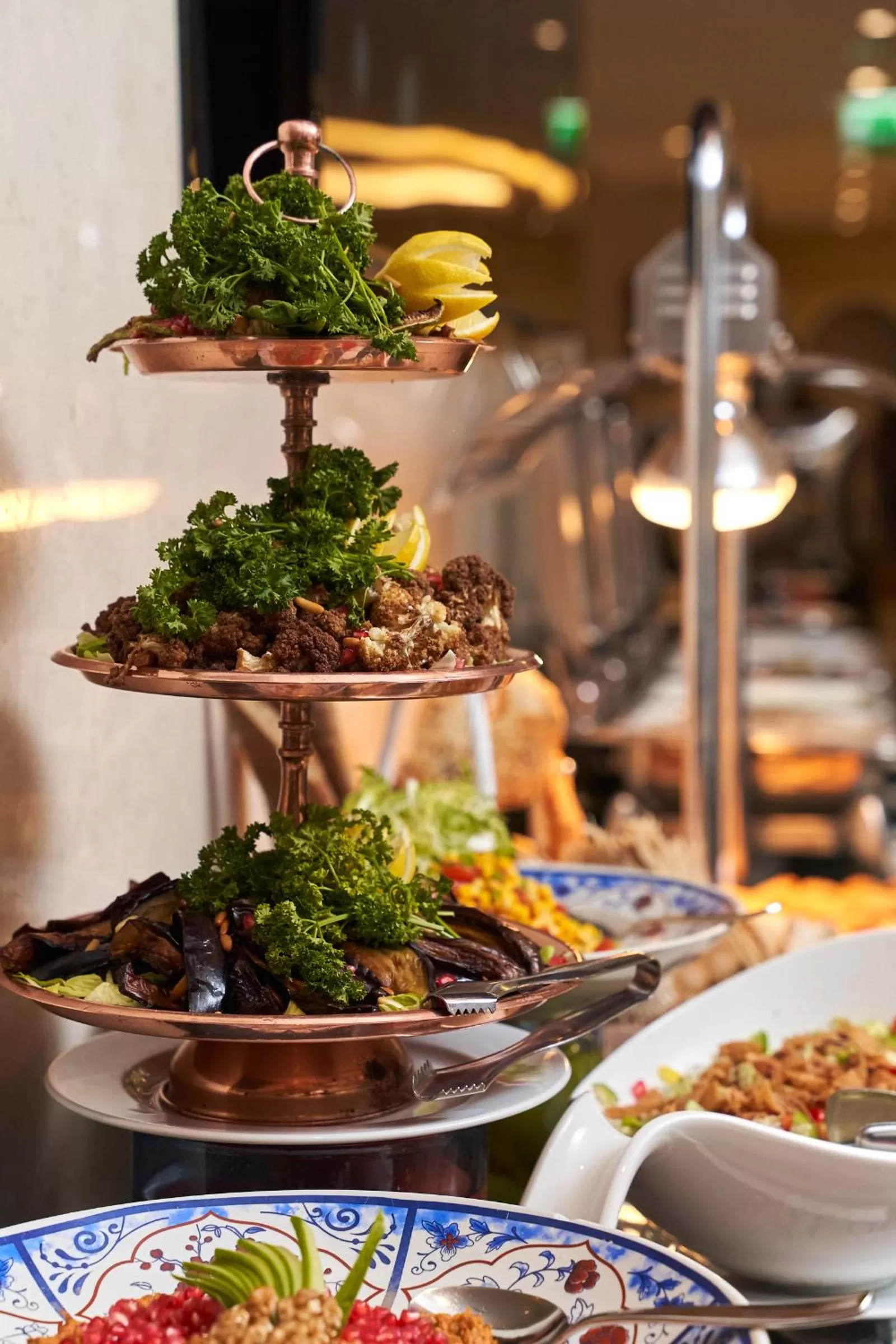 Restaurant/places to eat in Carlton Downtown Hotel