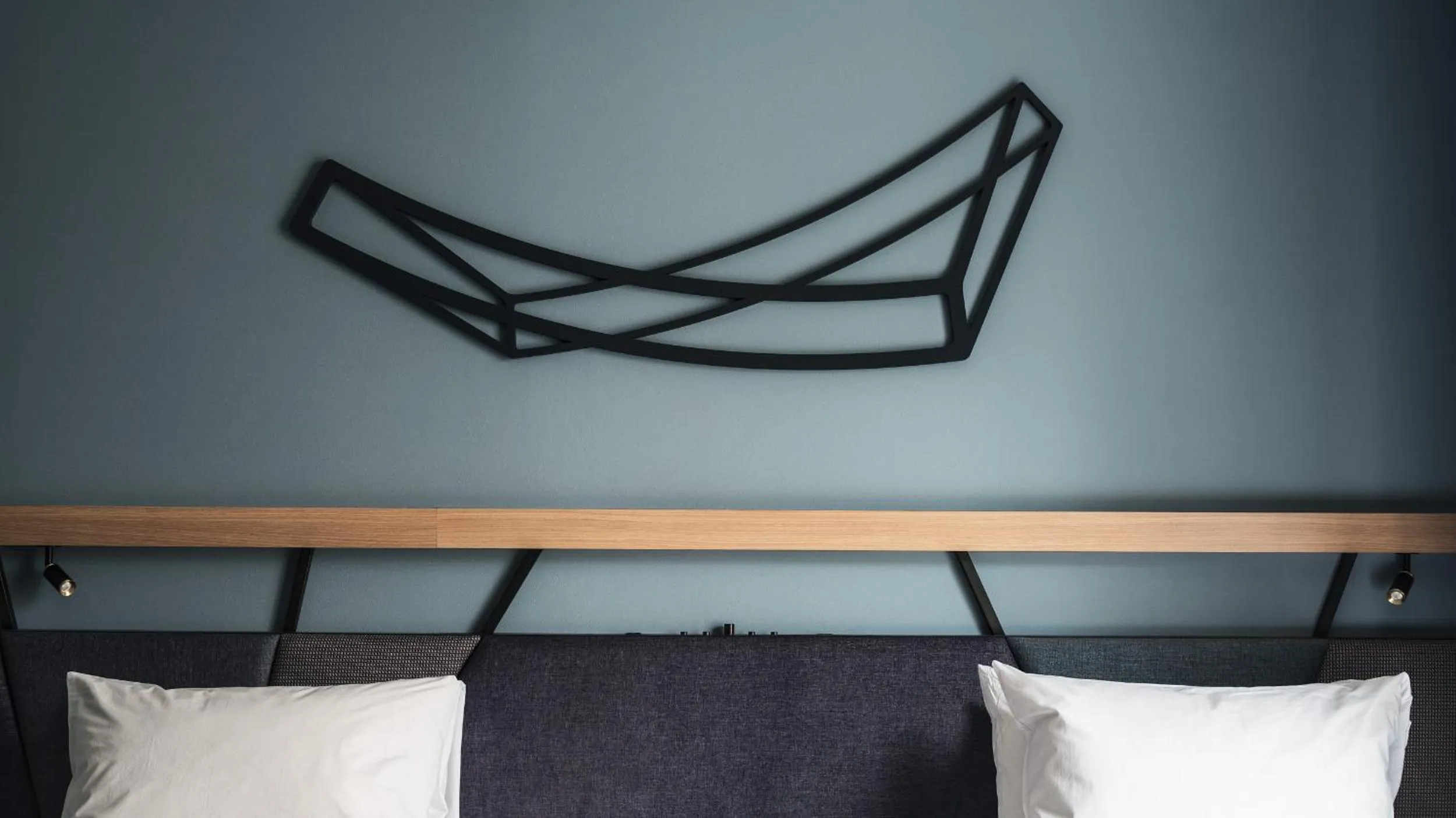 Bed in Nest Hotel Osaka Umeda