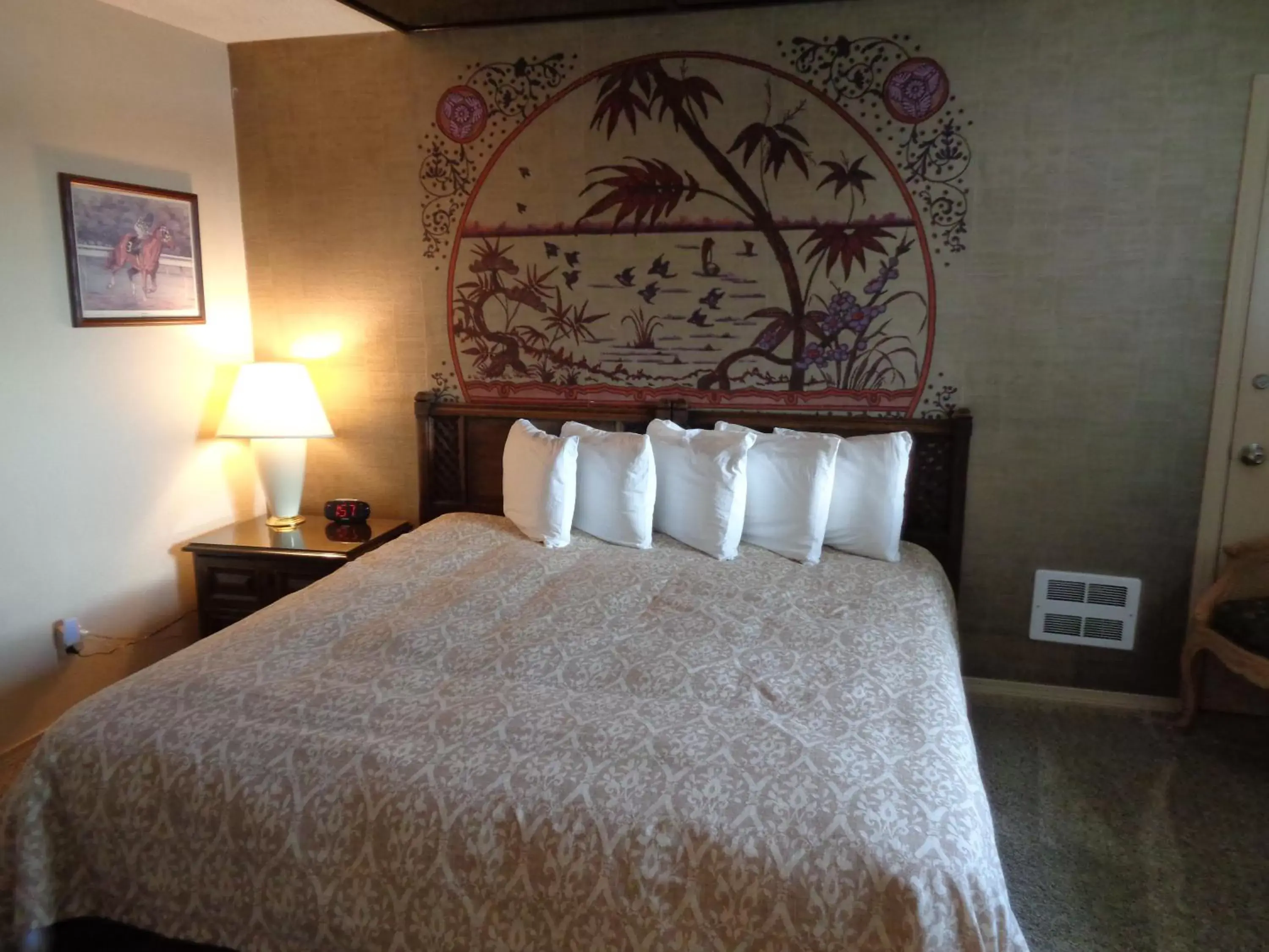 3 Bedroom Penthouse, (2 Kings, 1 Queen), View, No Pets in The Polynesian Resort 3 Bedroom Penthouse, (2 Kings, 1 Queen), View, No Pets in The Polynesian Resort