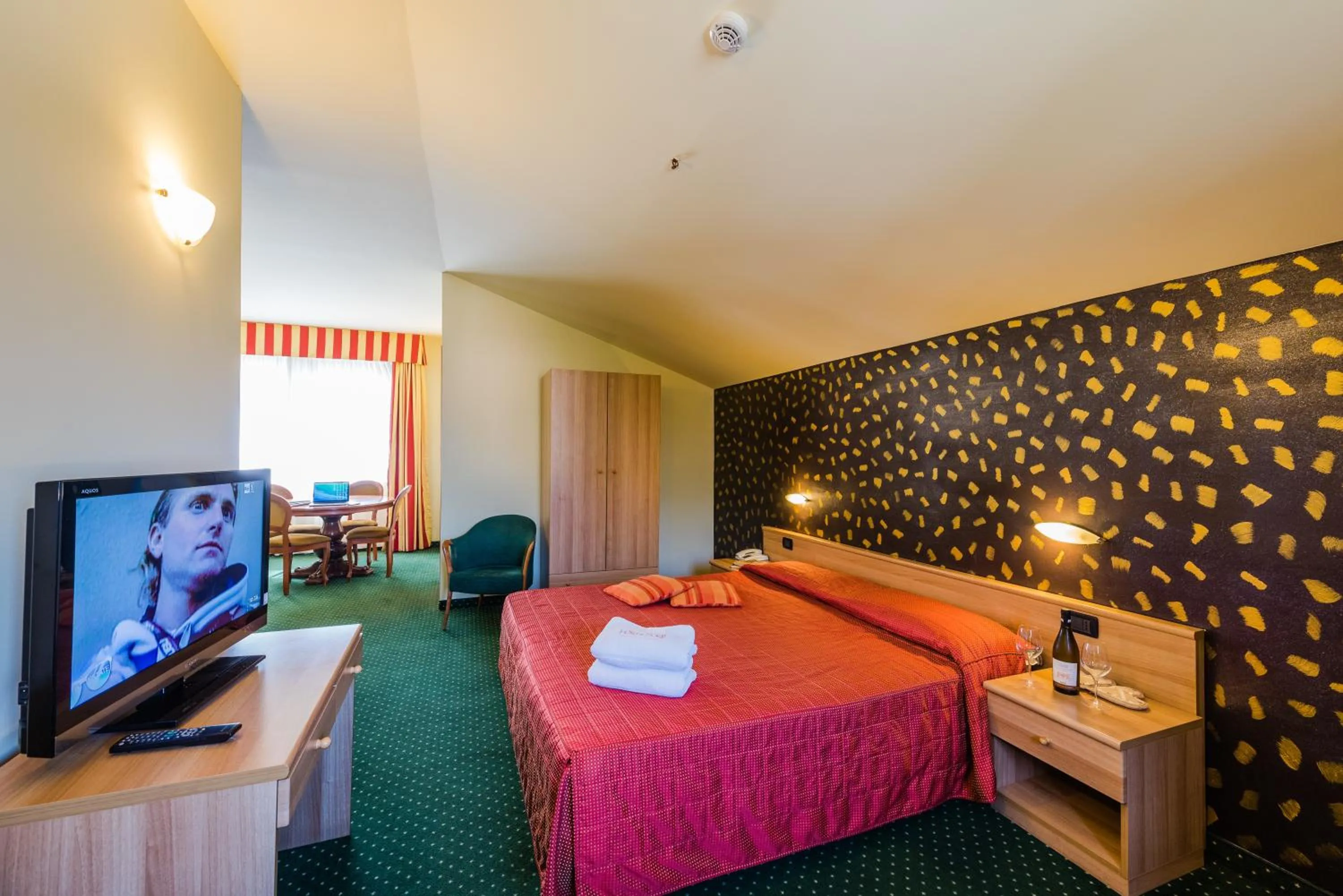 Bed in Hotel Au Soleil