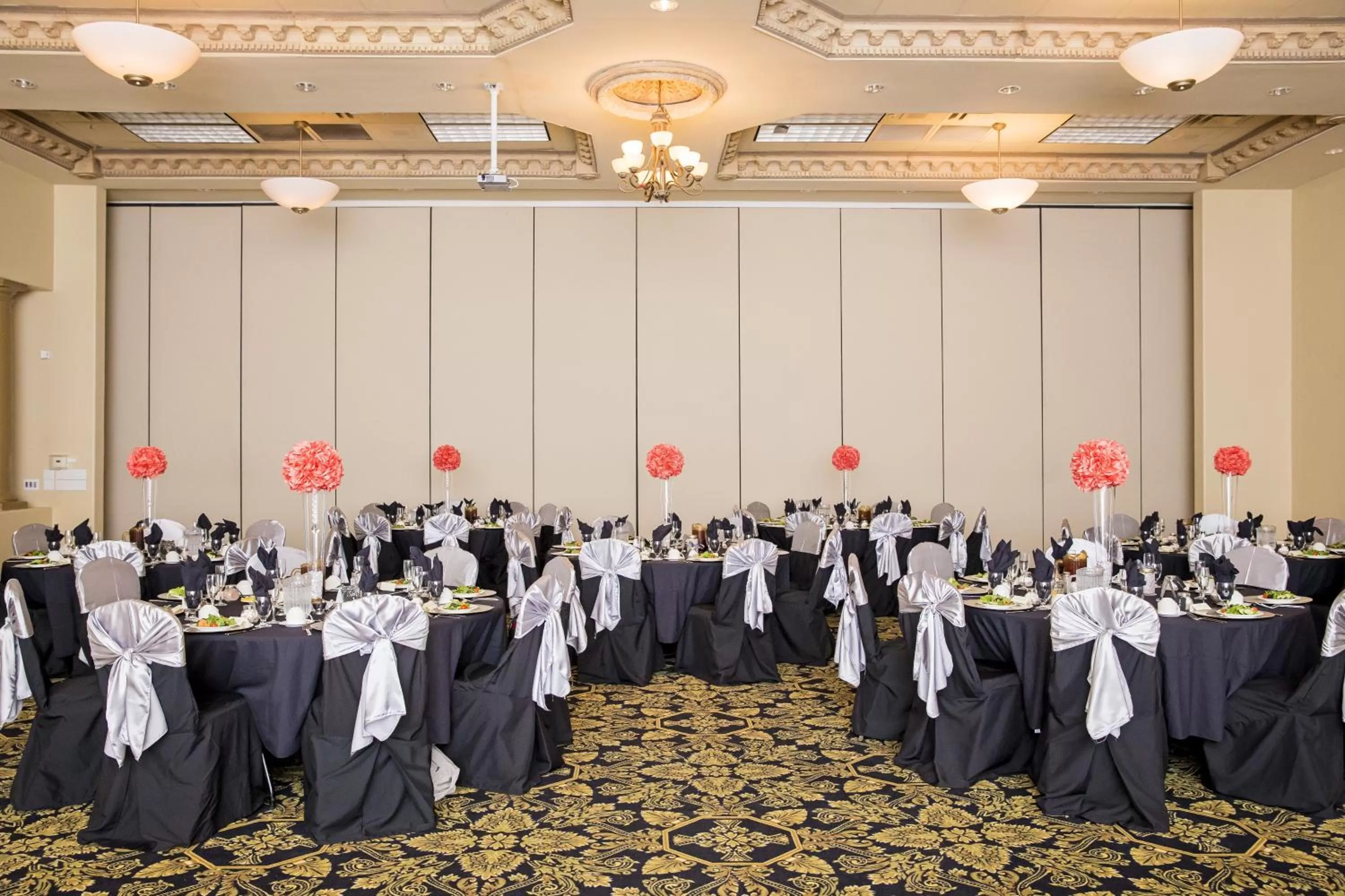 Banquet/Function facilities in Radisson Hotel El Paso Airport