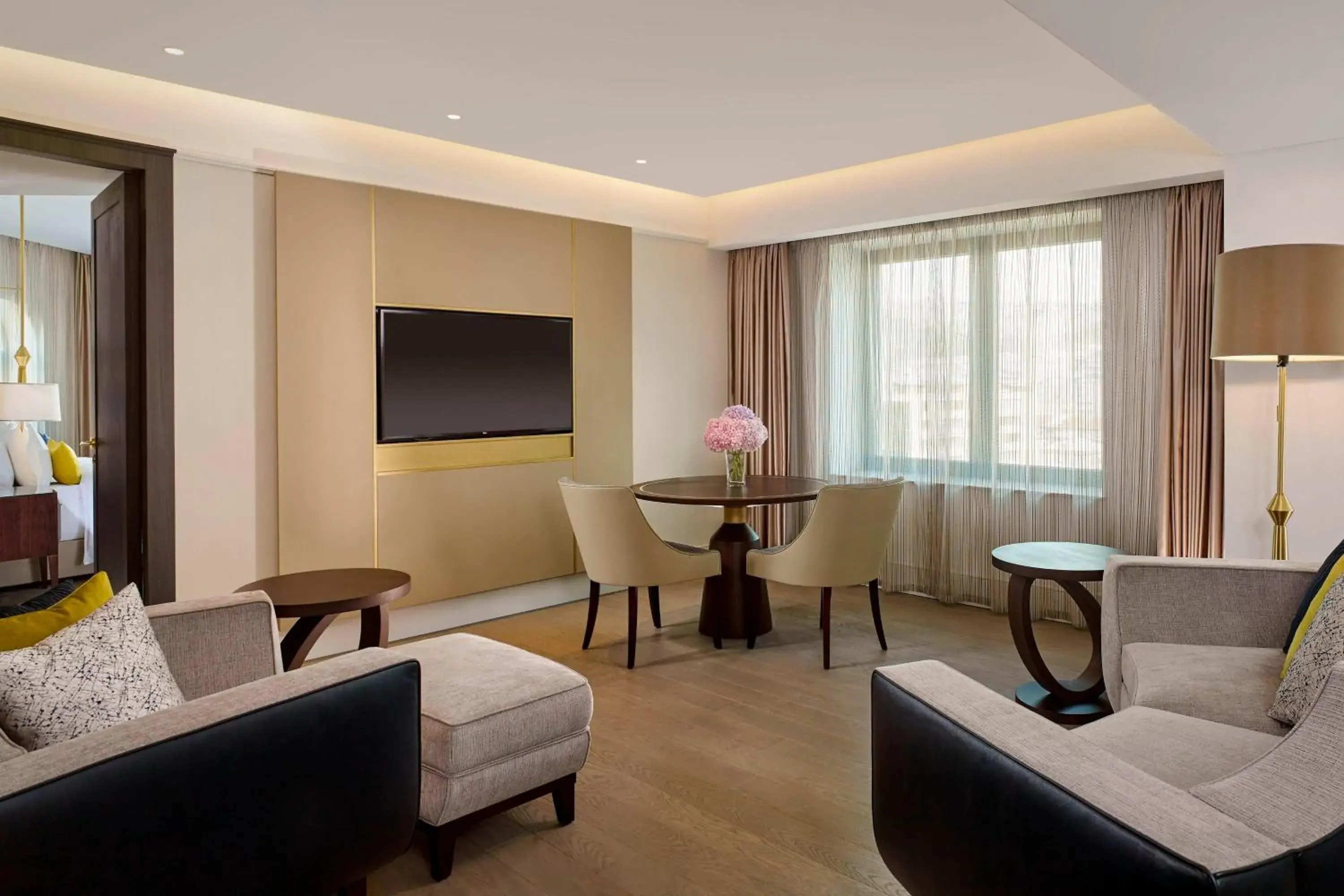 Living room, Seating Area in The Alexander, a Luxury Collection Hotel, Yerevan