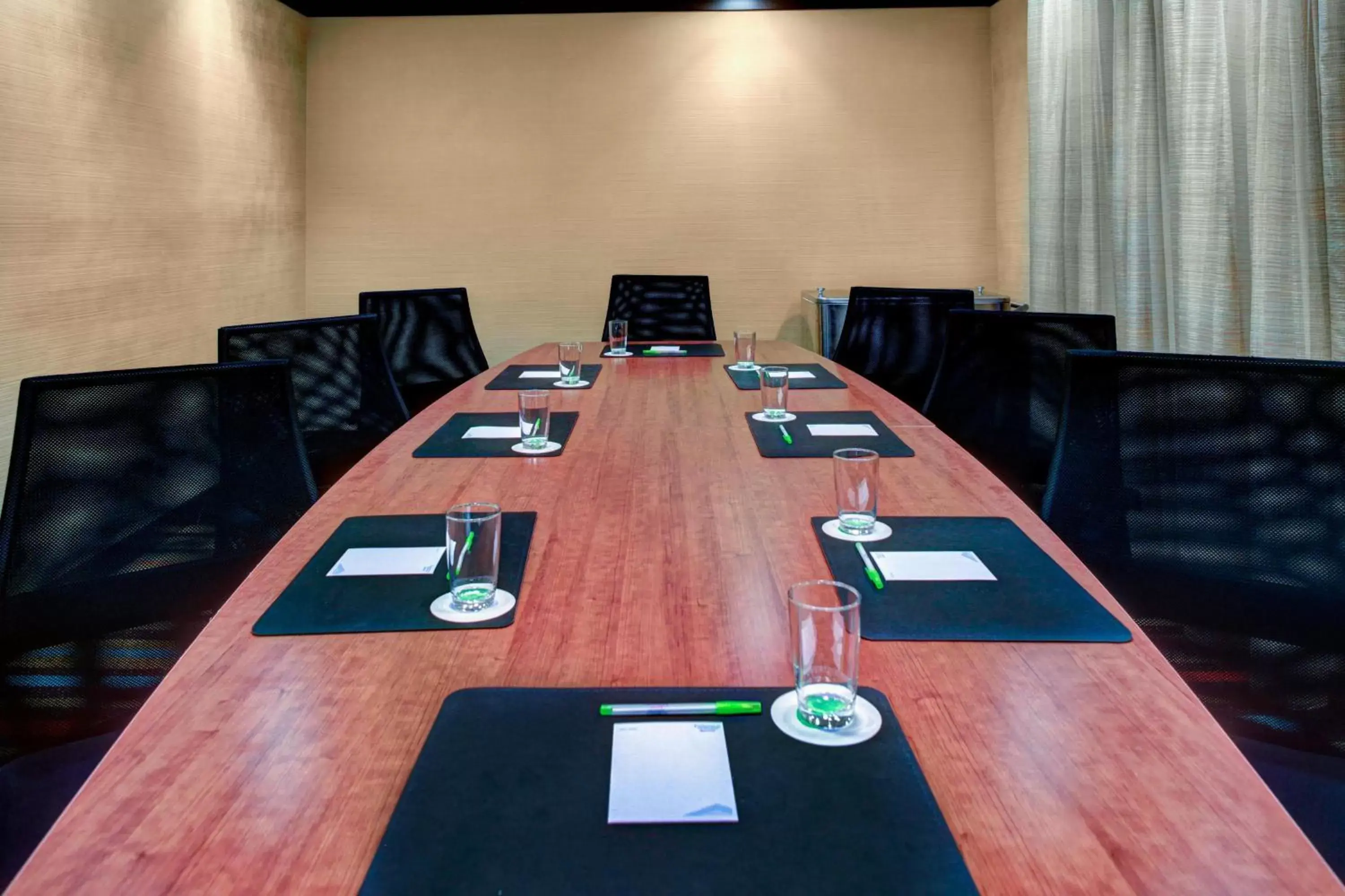 Meeting/conference room in Fairfield Inn & Suites by Marriott Anniston Oxford