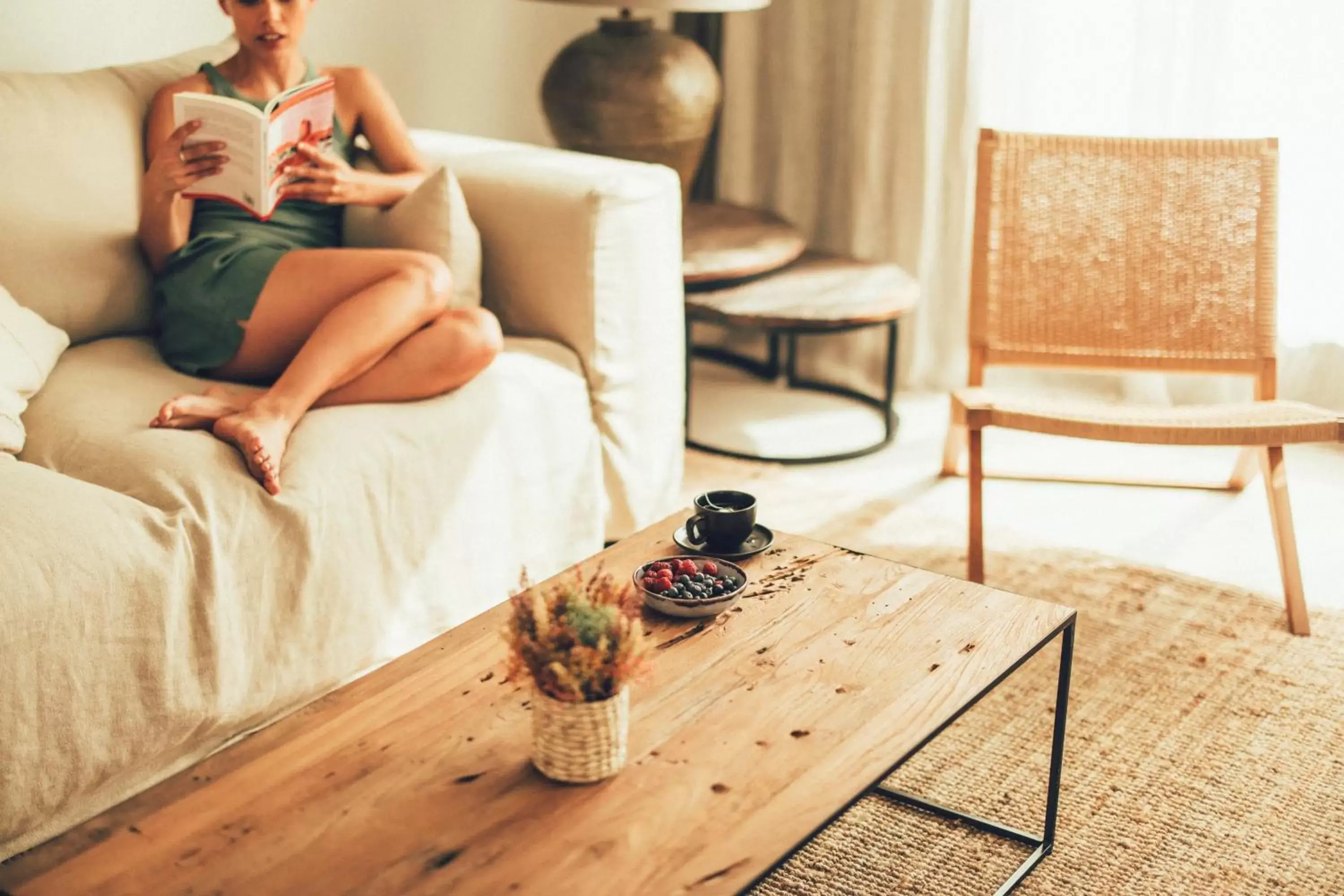 Living room in Cala Lanuza Suites