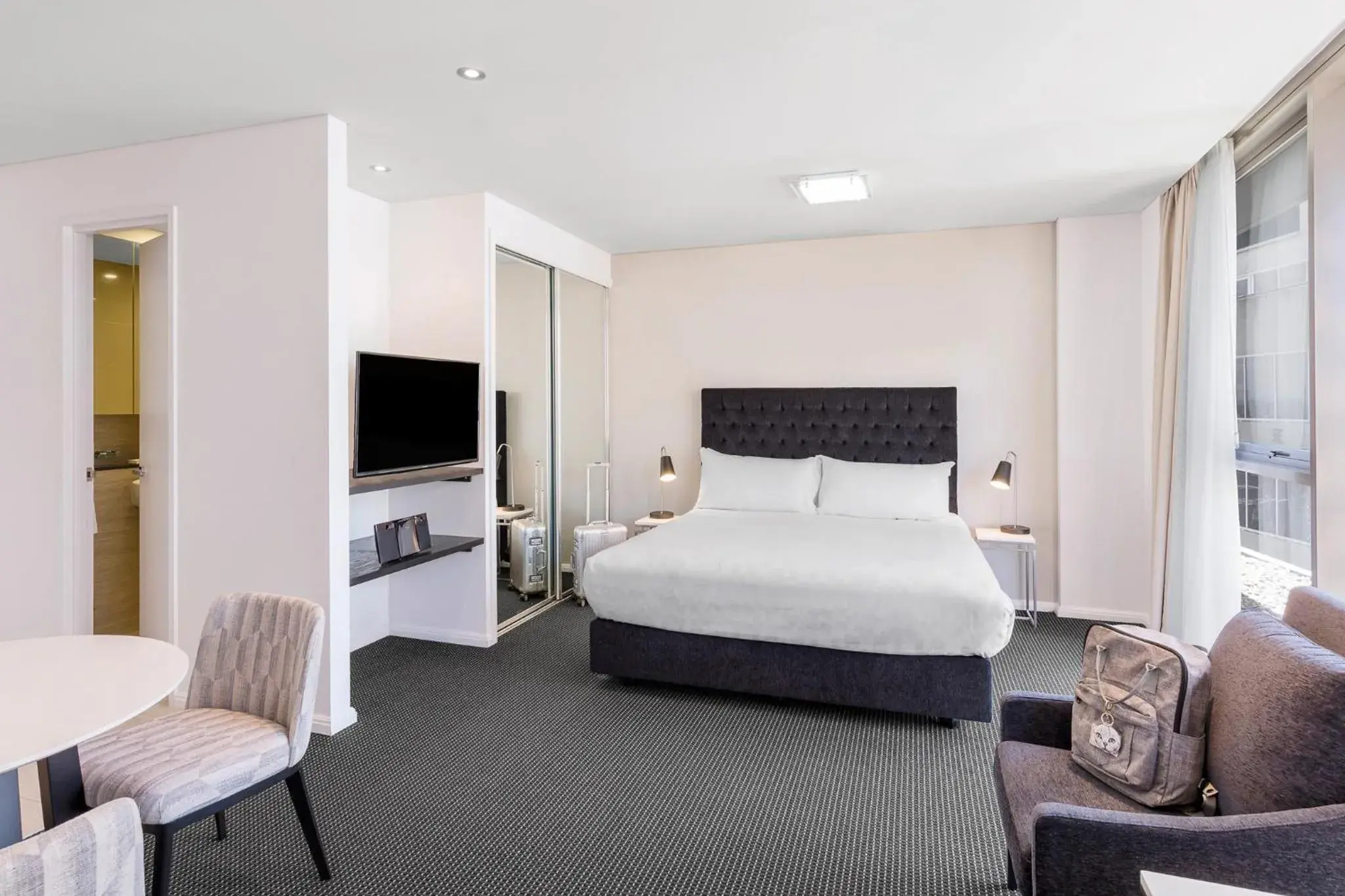 Bed in Meriton Suites Campbell Street, Sydney