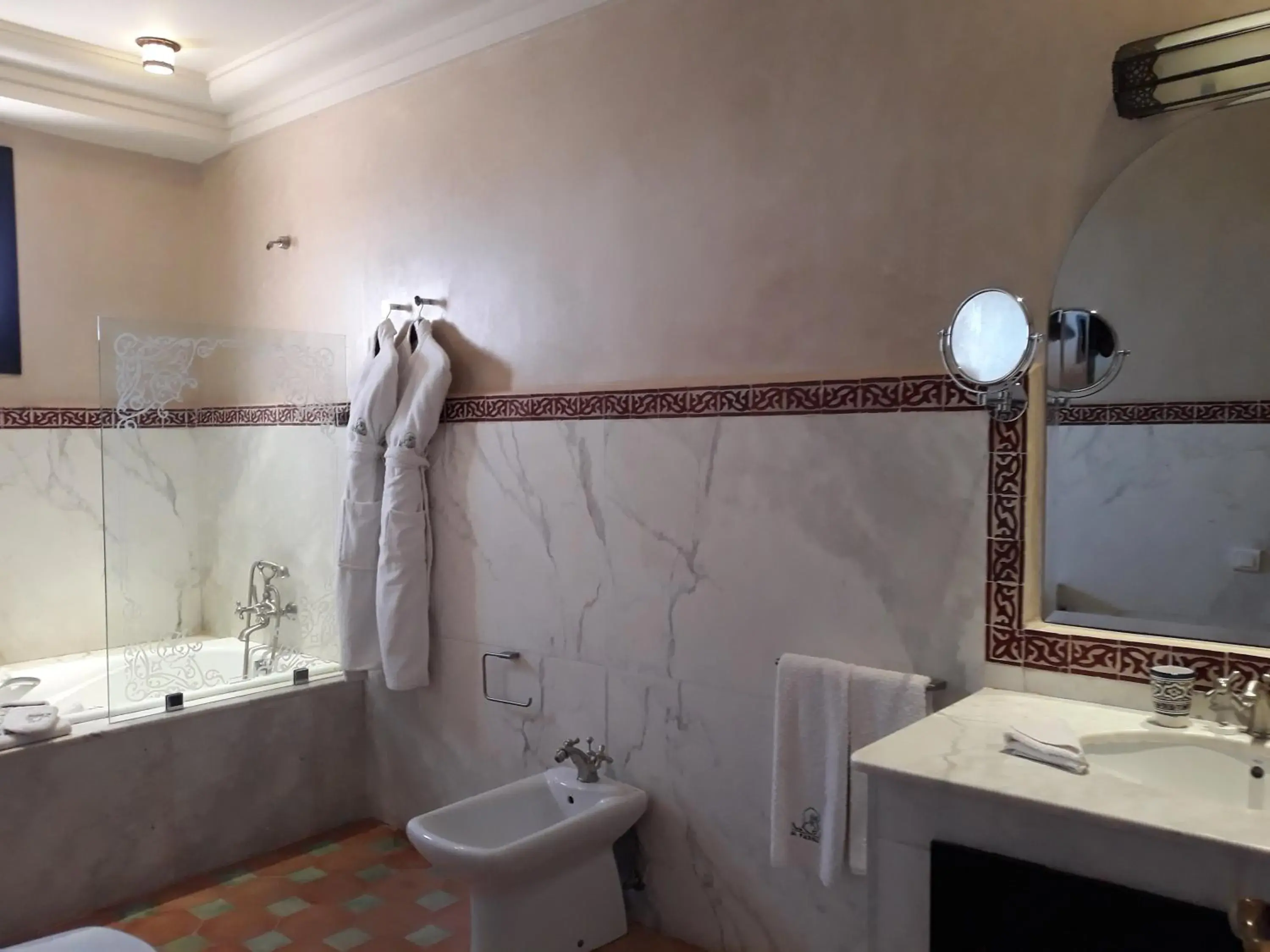 Bathroom in L'OLIVERAIE DE L'ATLAS