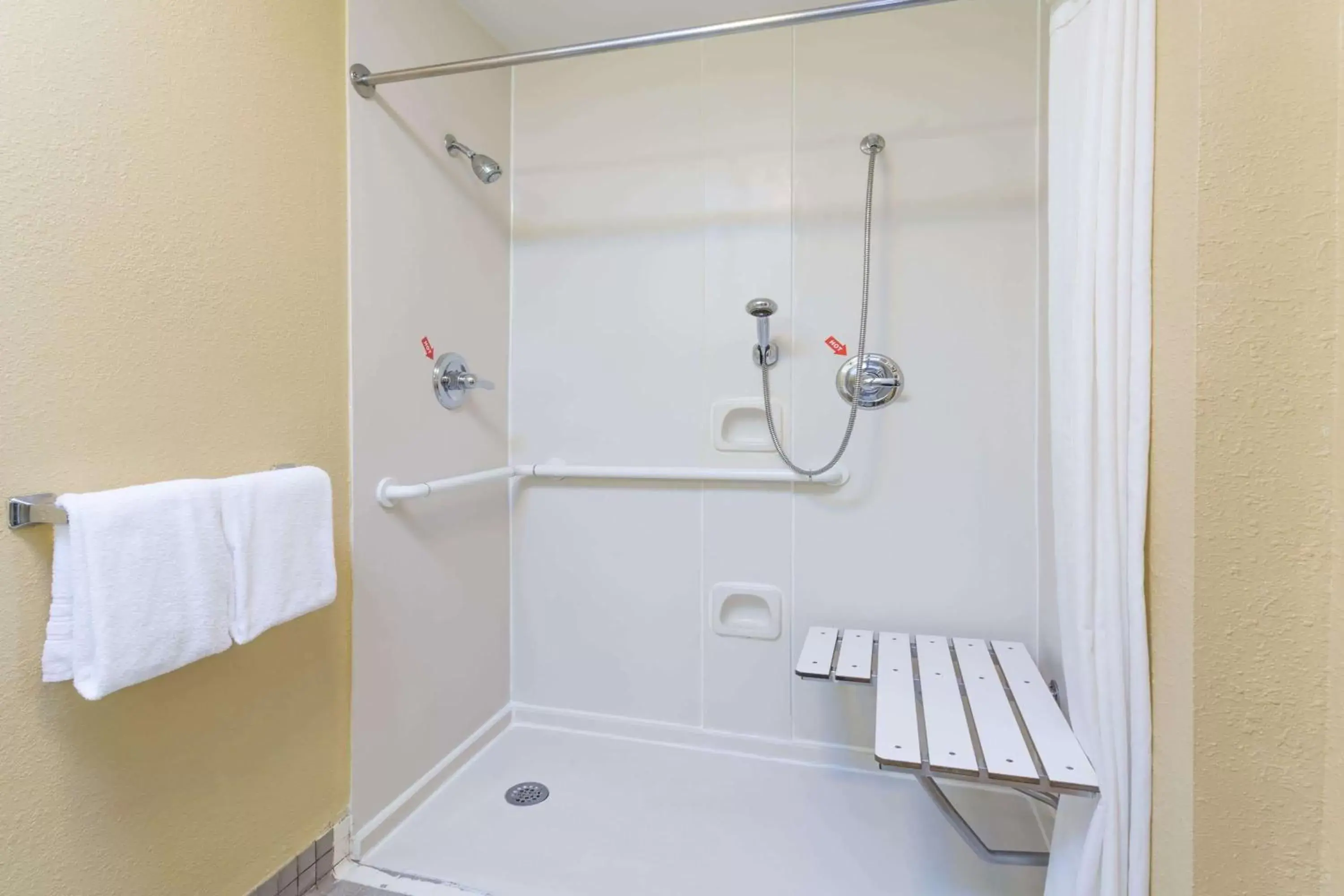 Bathroom in Microtel Inn & Suites by Wyndham Hillsborough