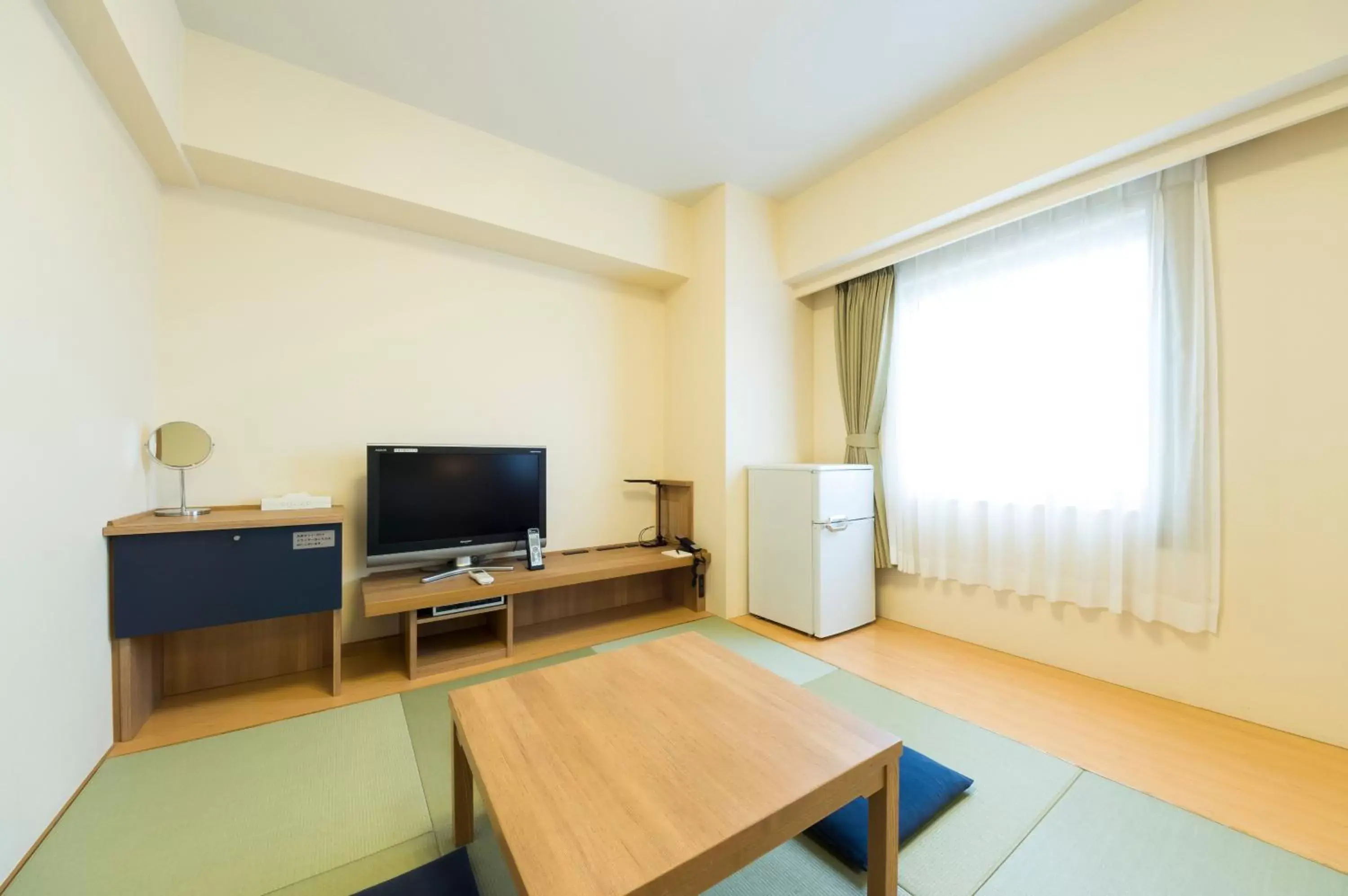 Bed in Dormy Inn Express Mikawaanjo Bed in Dormy Inn Express Mikawaanjo