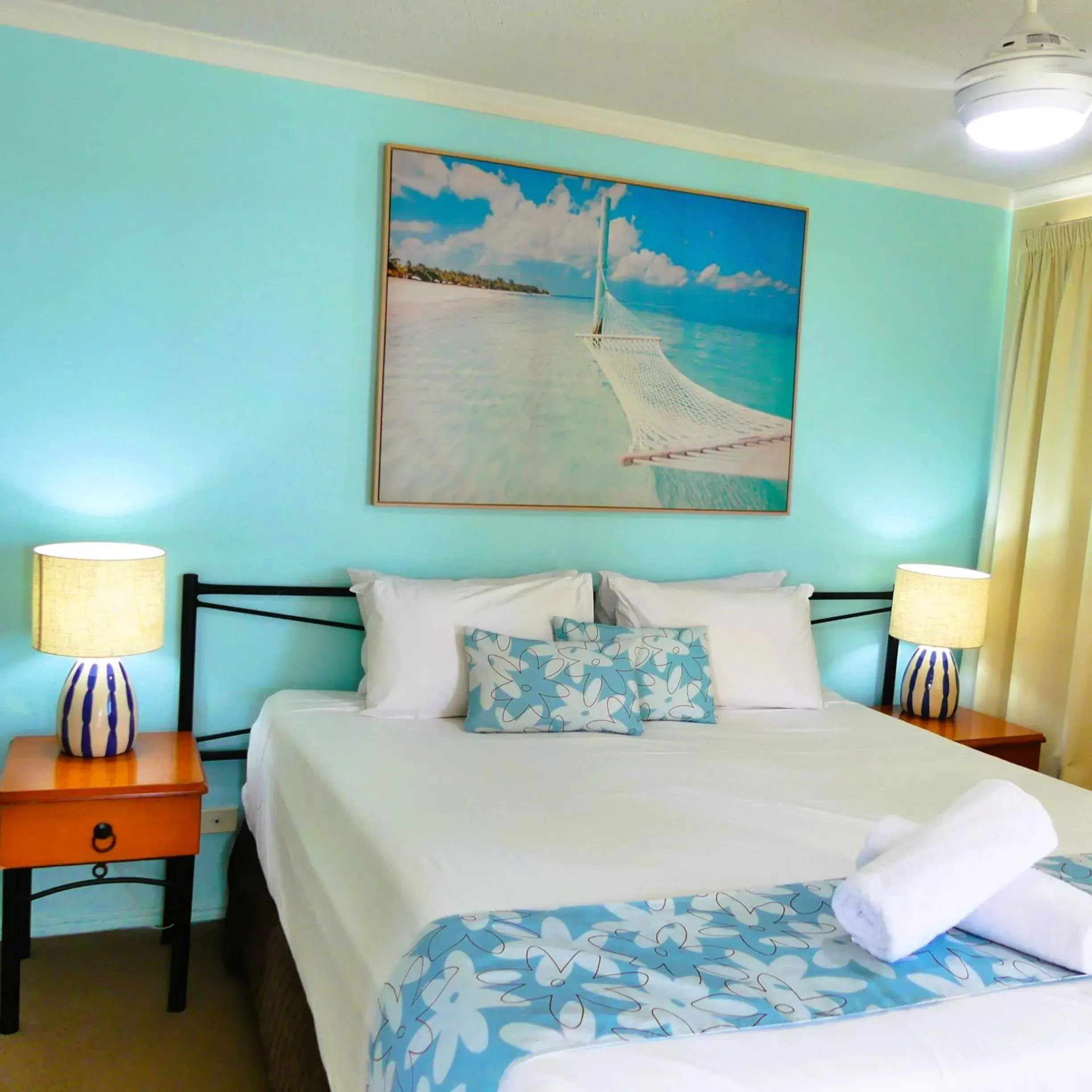 Bed in Bargara Blue Resort