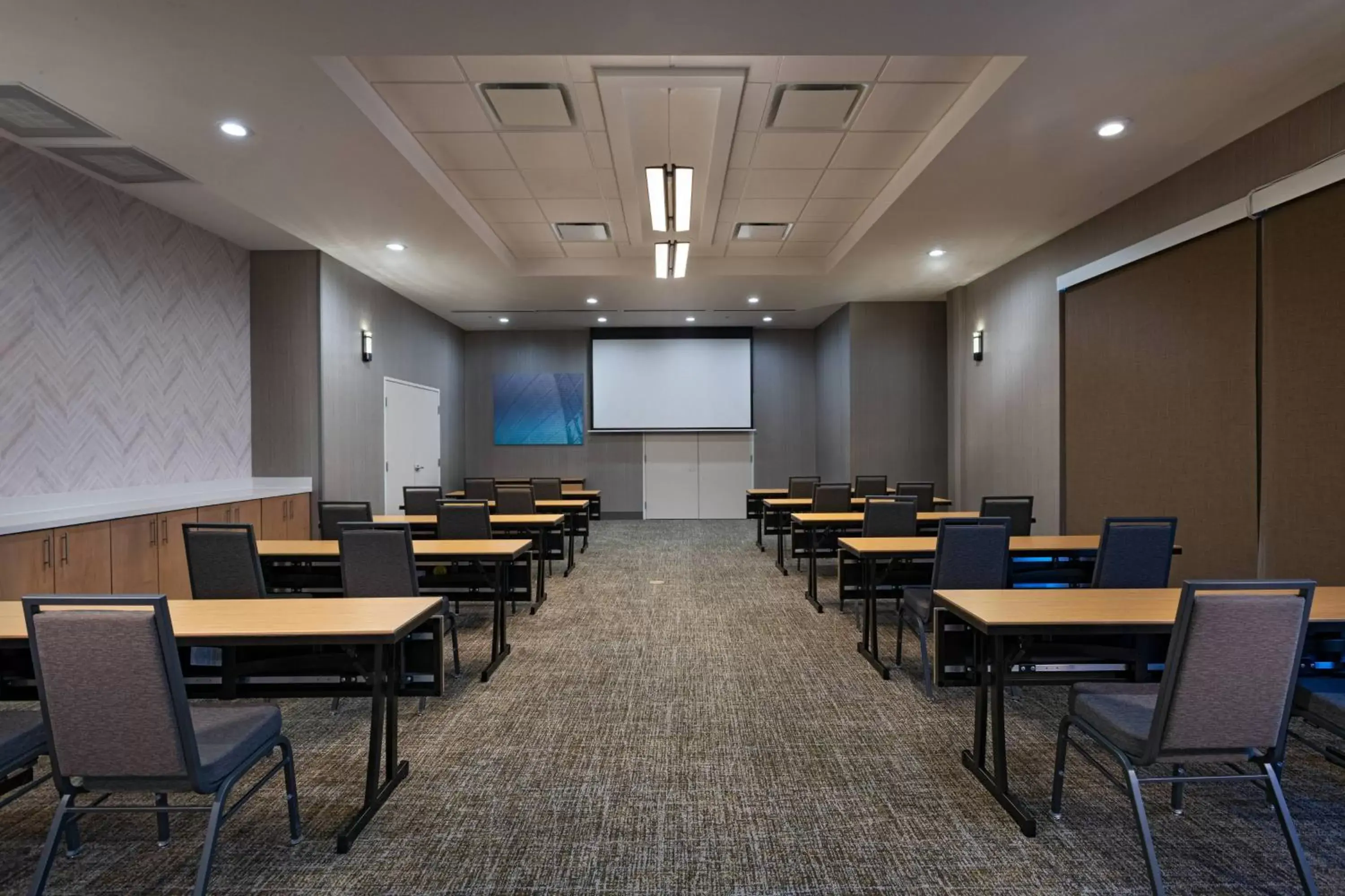 Meeting/conference room in SpringHill Suites Waco
