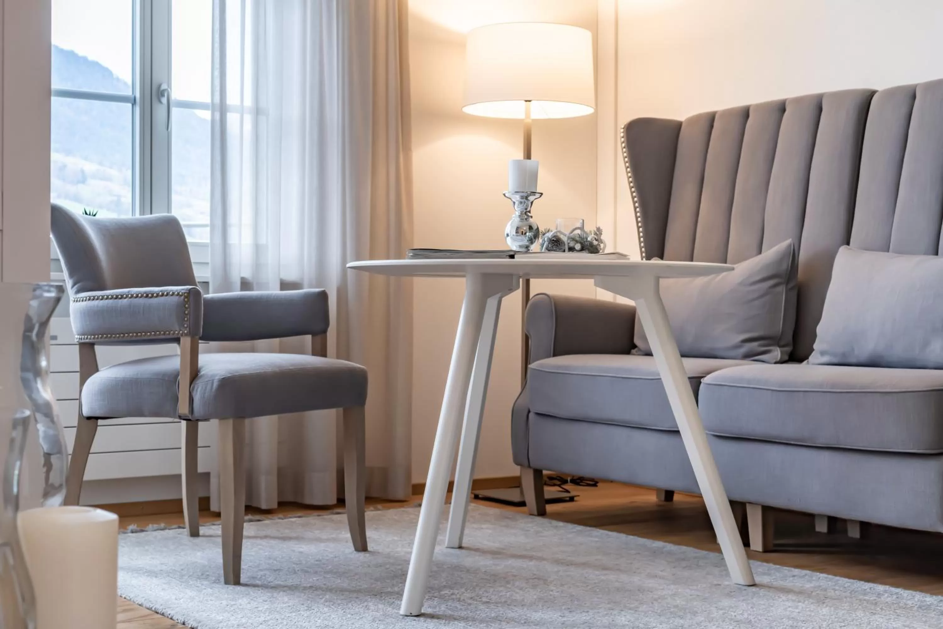 Library in Verena's Boutique Villa au lac