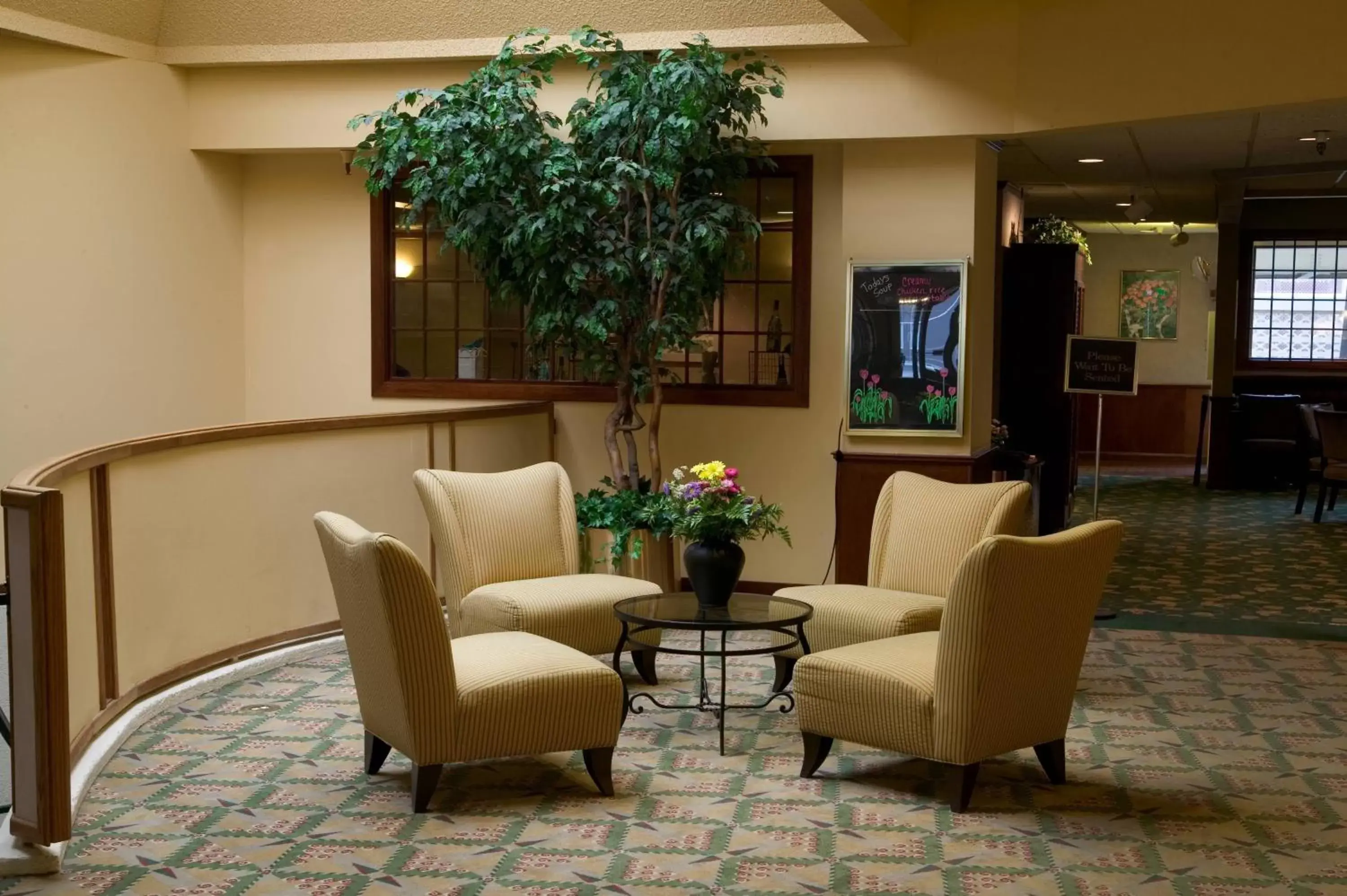 Lobby or reception, Lobby/Reception in Red Lion Hotel Yakima Center
