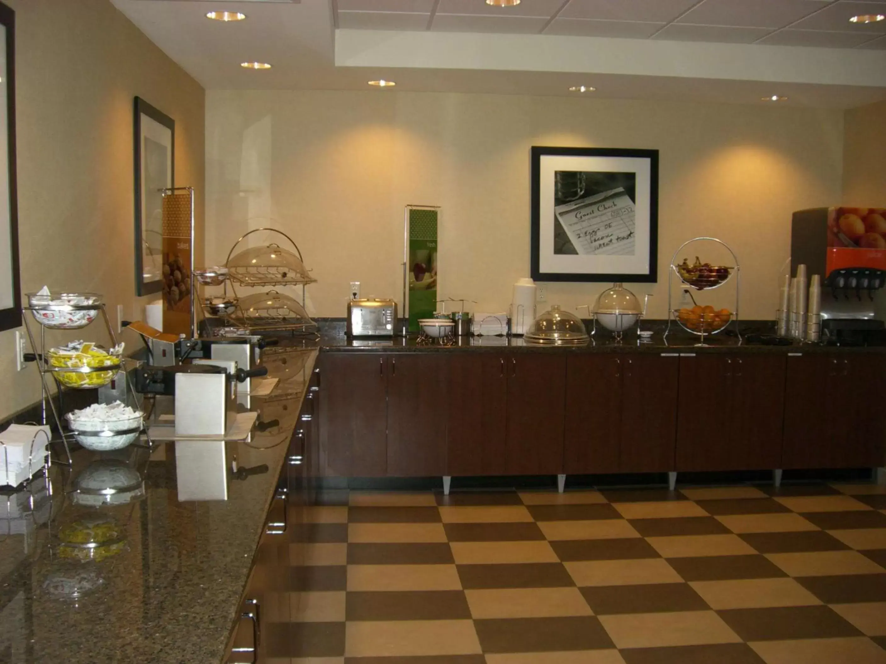 Dining area, Restaurant/Places to Eat in Hampton Inn and Suites Pueblo/North