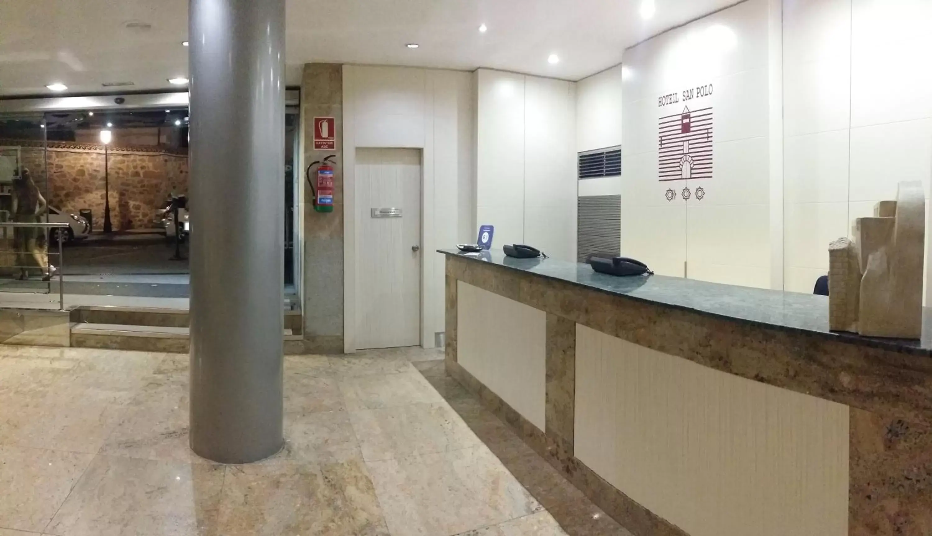 Facade/entrance, Lobby/Reception in Hotel San Polo