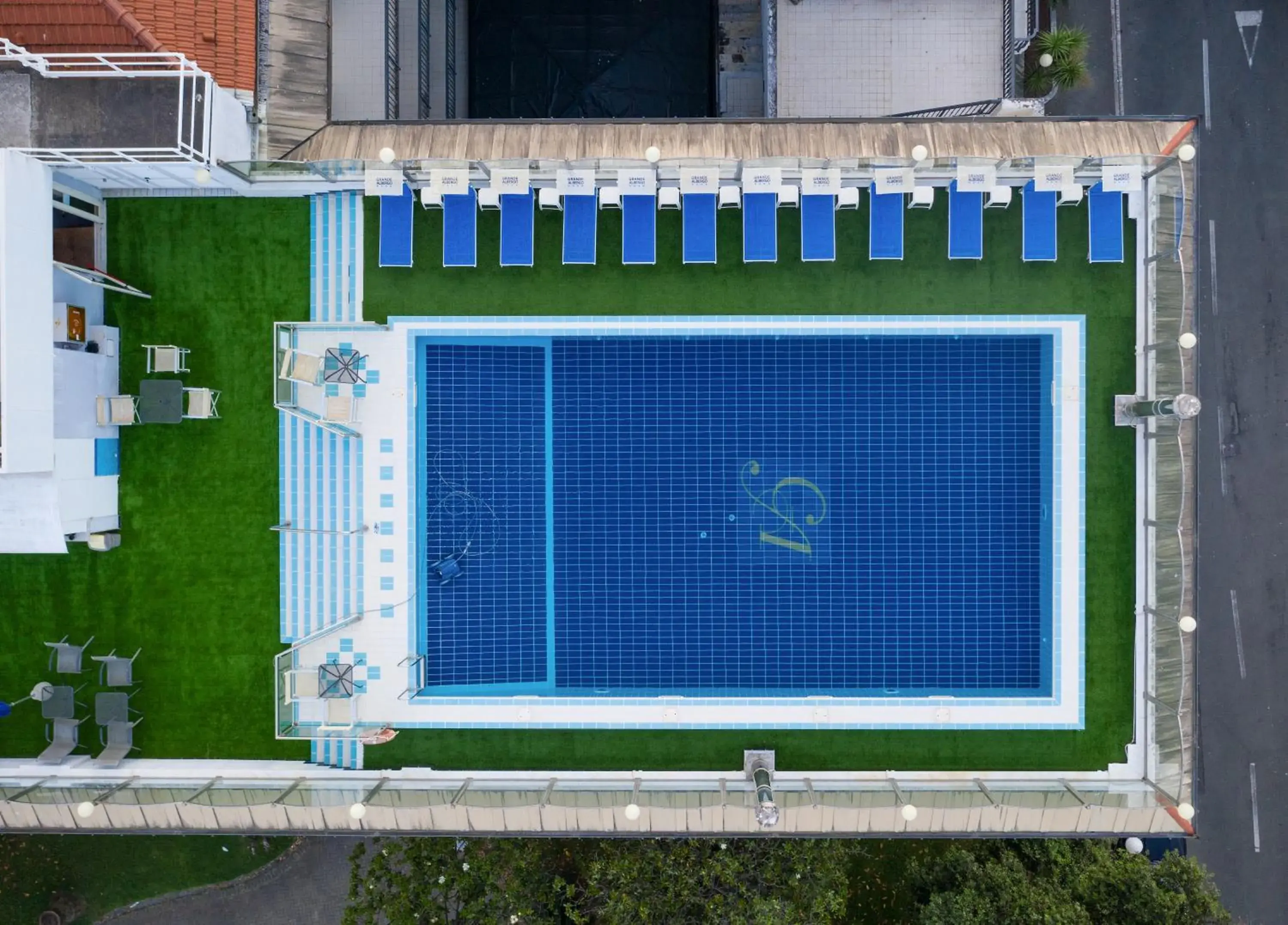 Swimming pool, Pool View in Grande Albergo