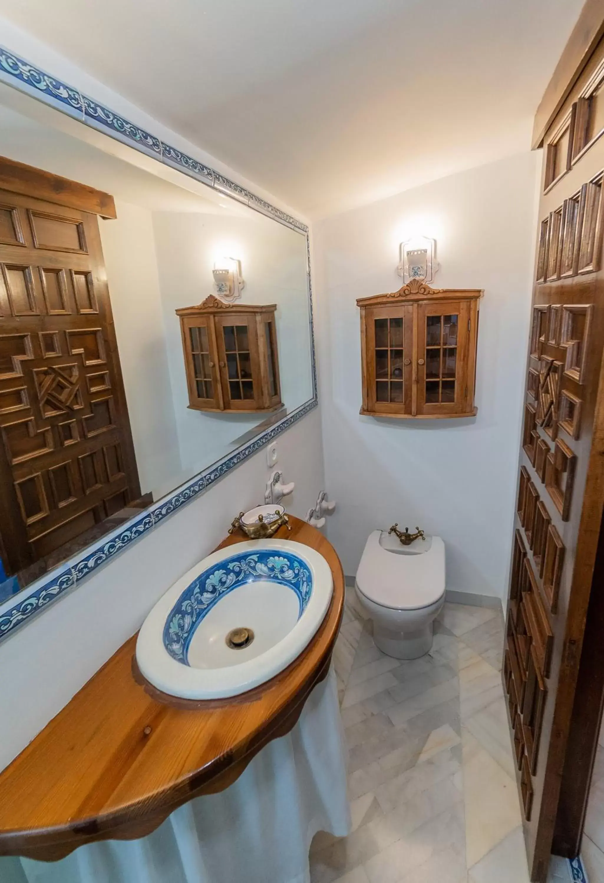 Bathroom in SUAY APARTMENTS