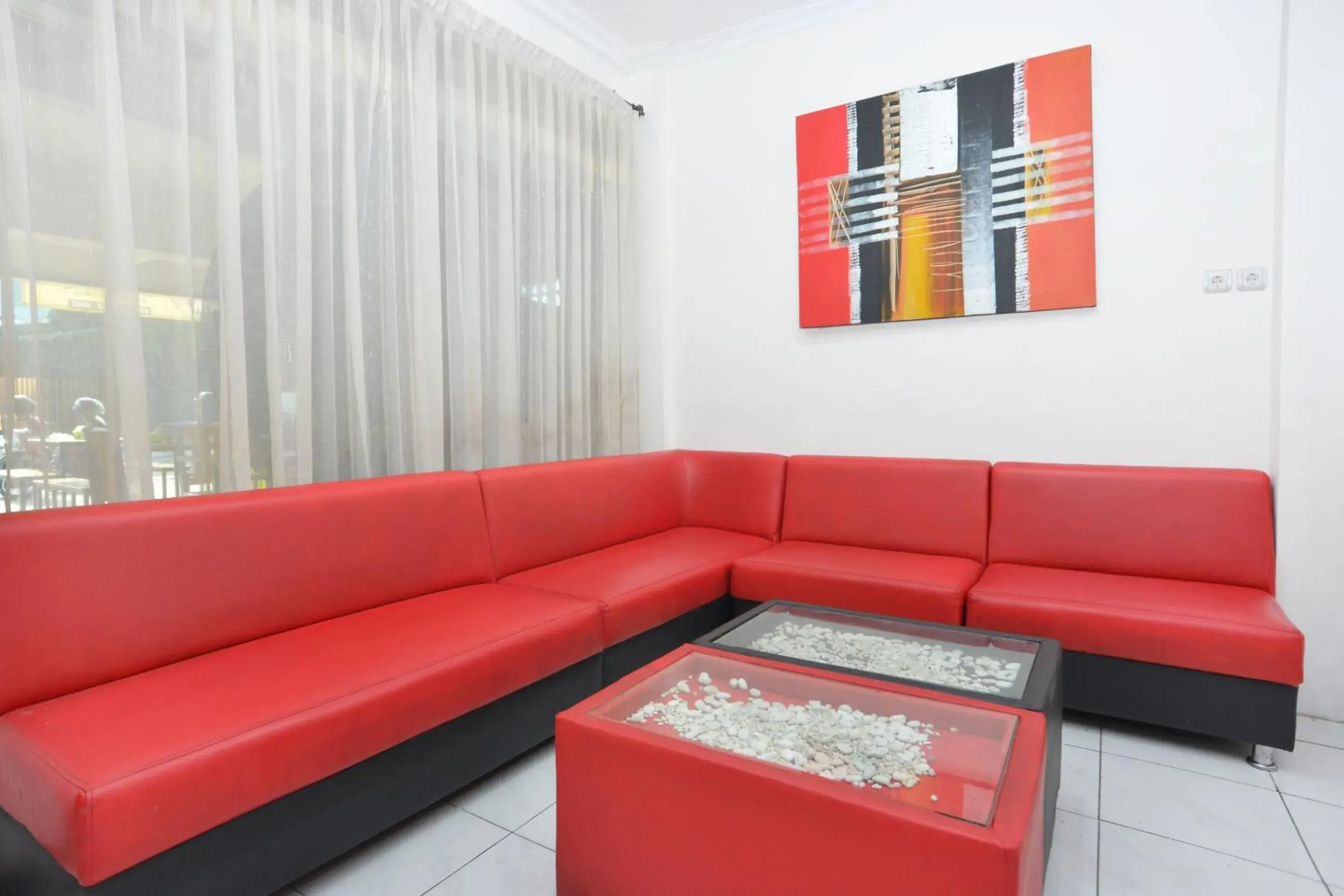 Living room, Seating Area in OYO 745 Griya Jasmine Syariah