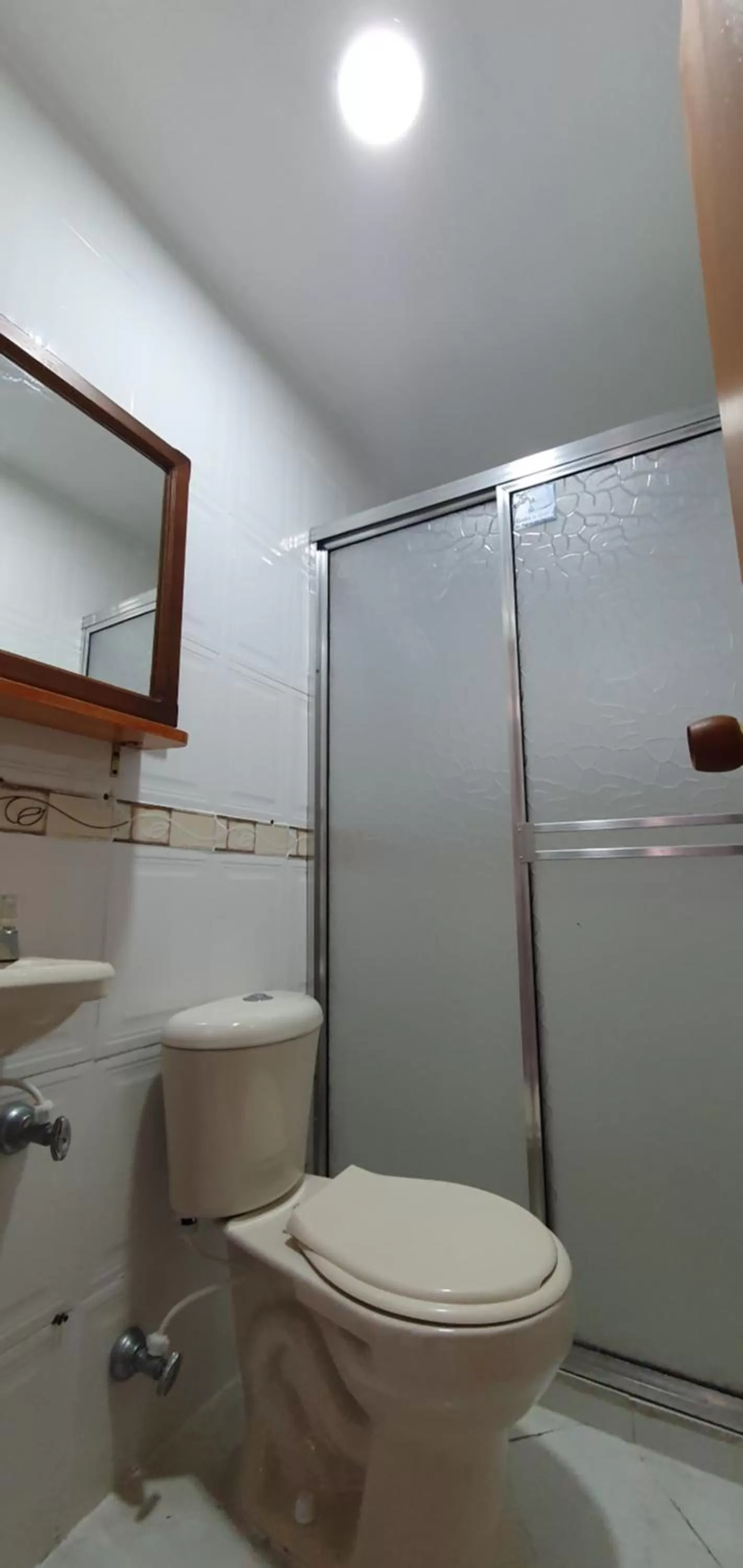 Shower in Hotel Picasso 70