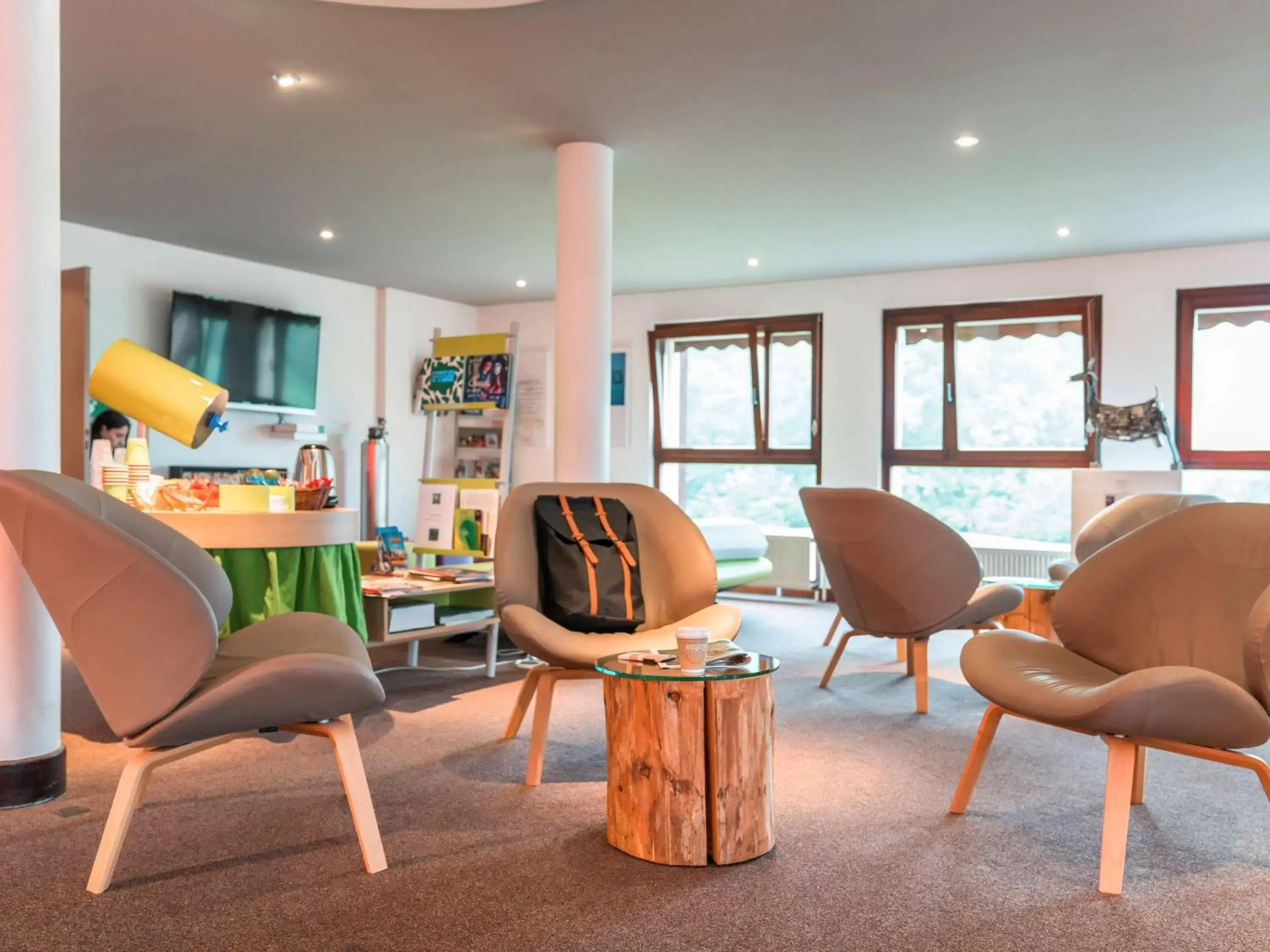 Lounge or bar, Seating Area in ibis Styles Sarrebourg