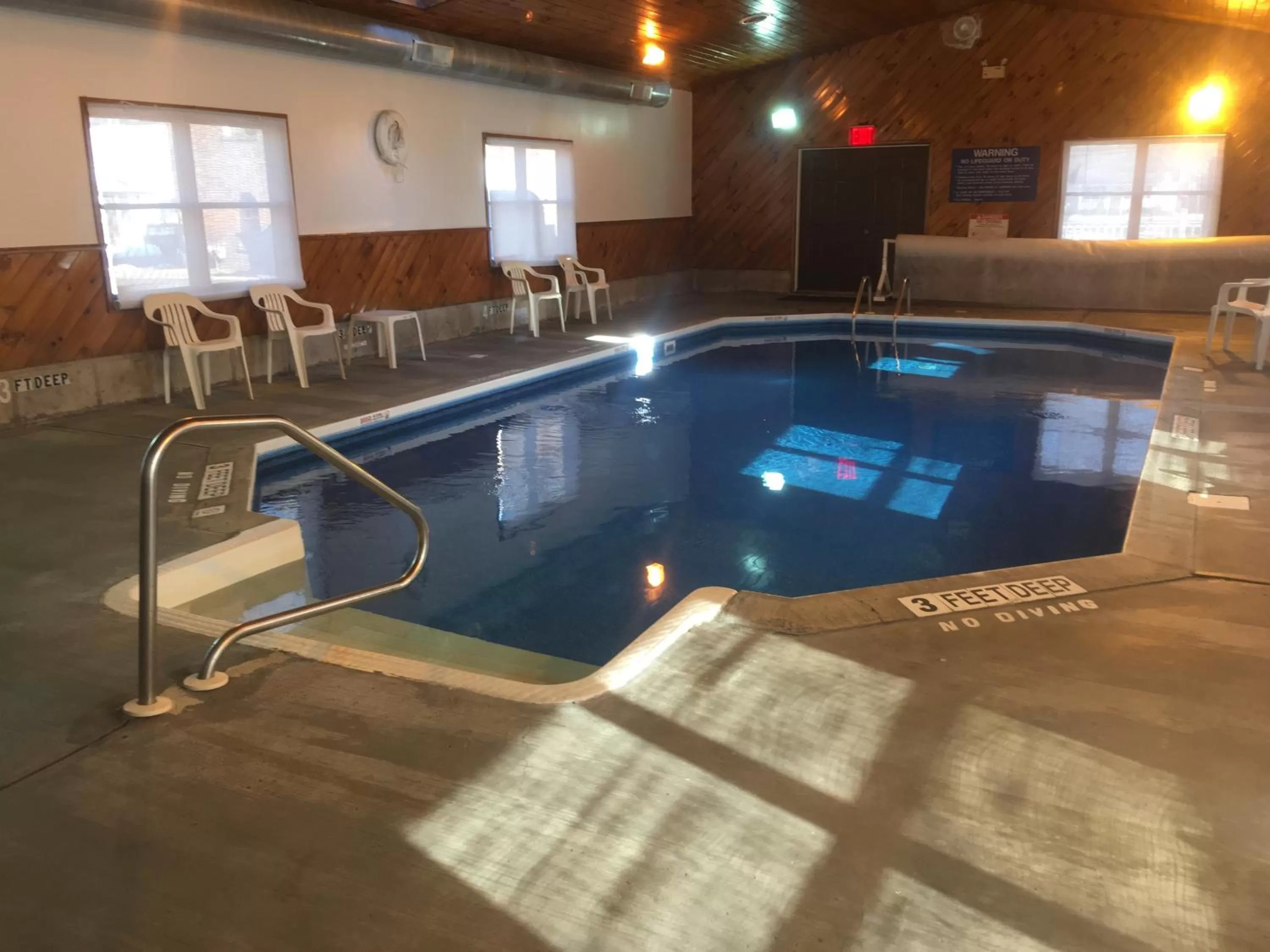 Villager Motel & Glen Manor Estate