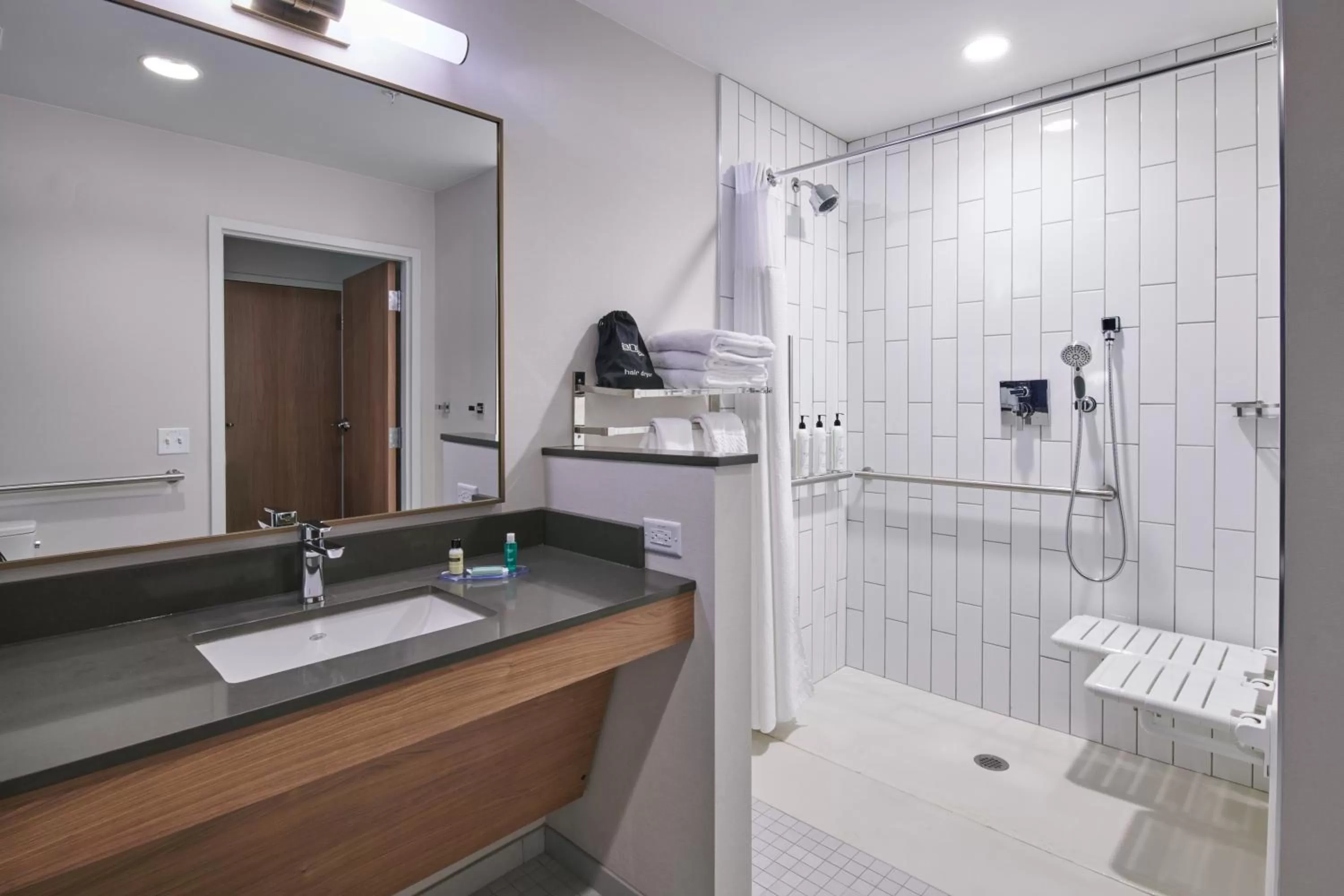 Shower in Fairfield Inn & Suites by Marriott Chicago O'Hare