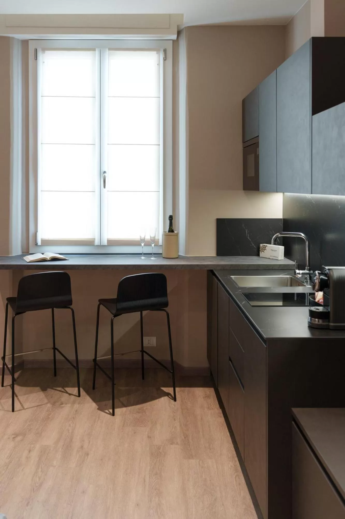 Kitchen or kitchenette in Vi Suites