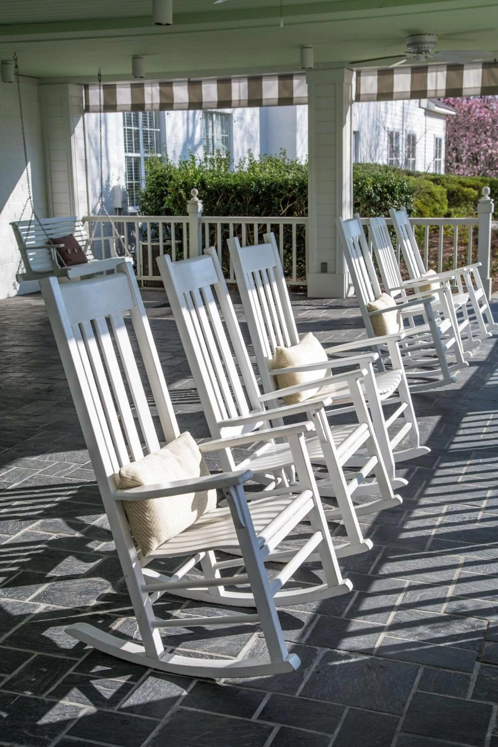 Property building in DoubleTree by Hilton Raleigh Durham Airport at Research Triangle Park