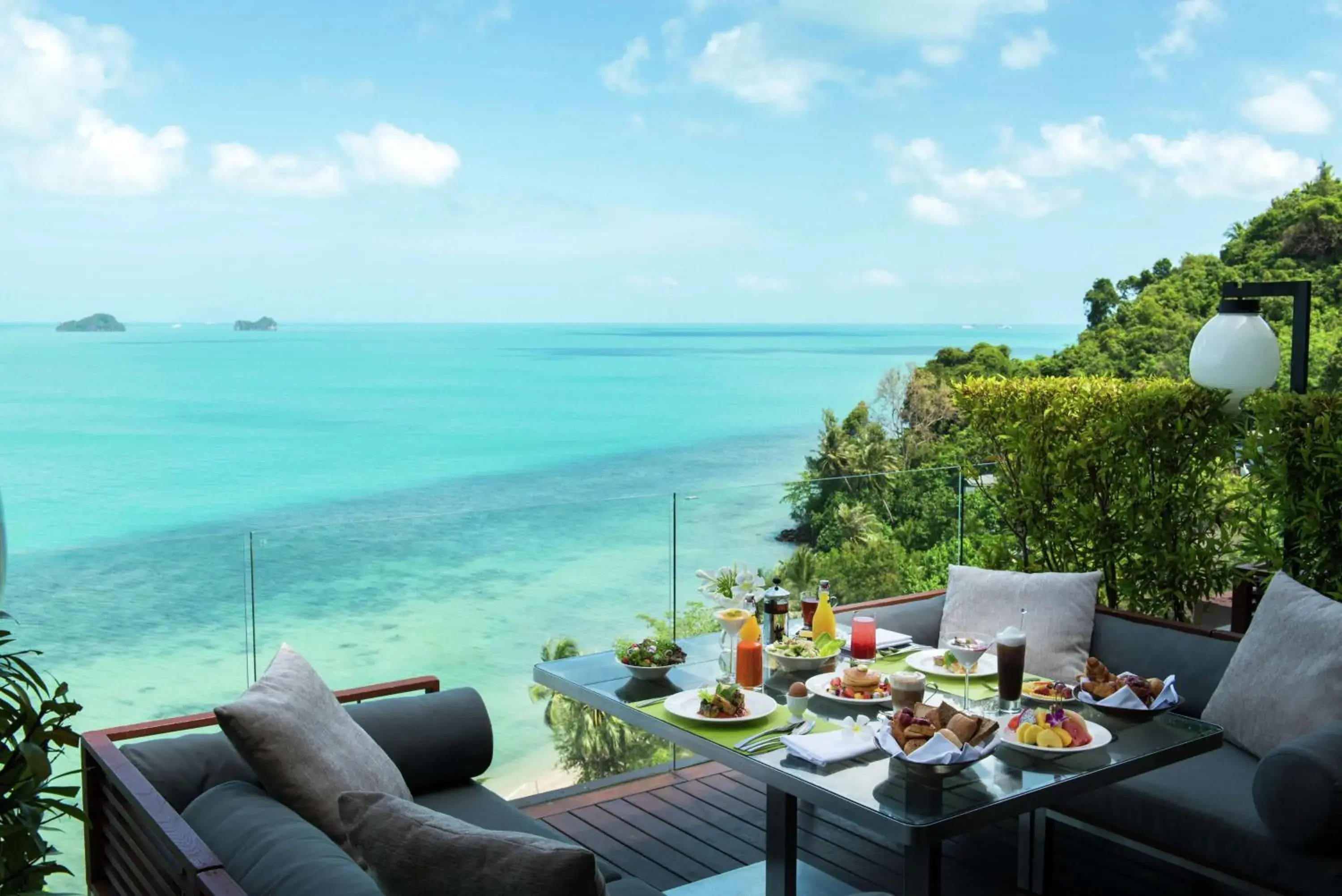 Restaurant/places to eat in Conrad Koh Samui Residences Restaurant/places to eat in Conrad Koh Samui Residences