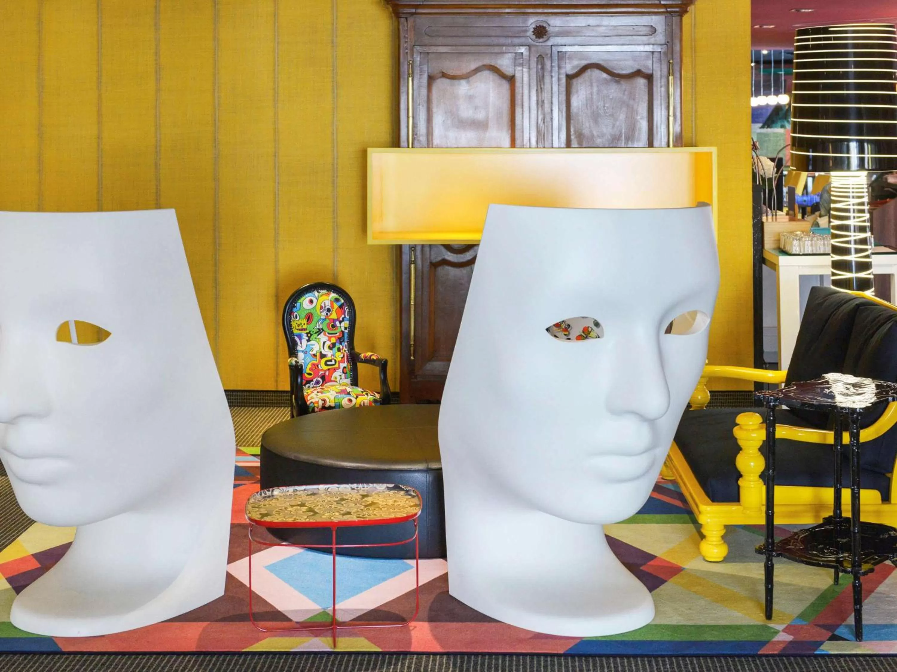 Lounge or bar in Novotel Metz Centre