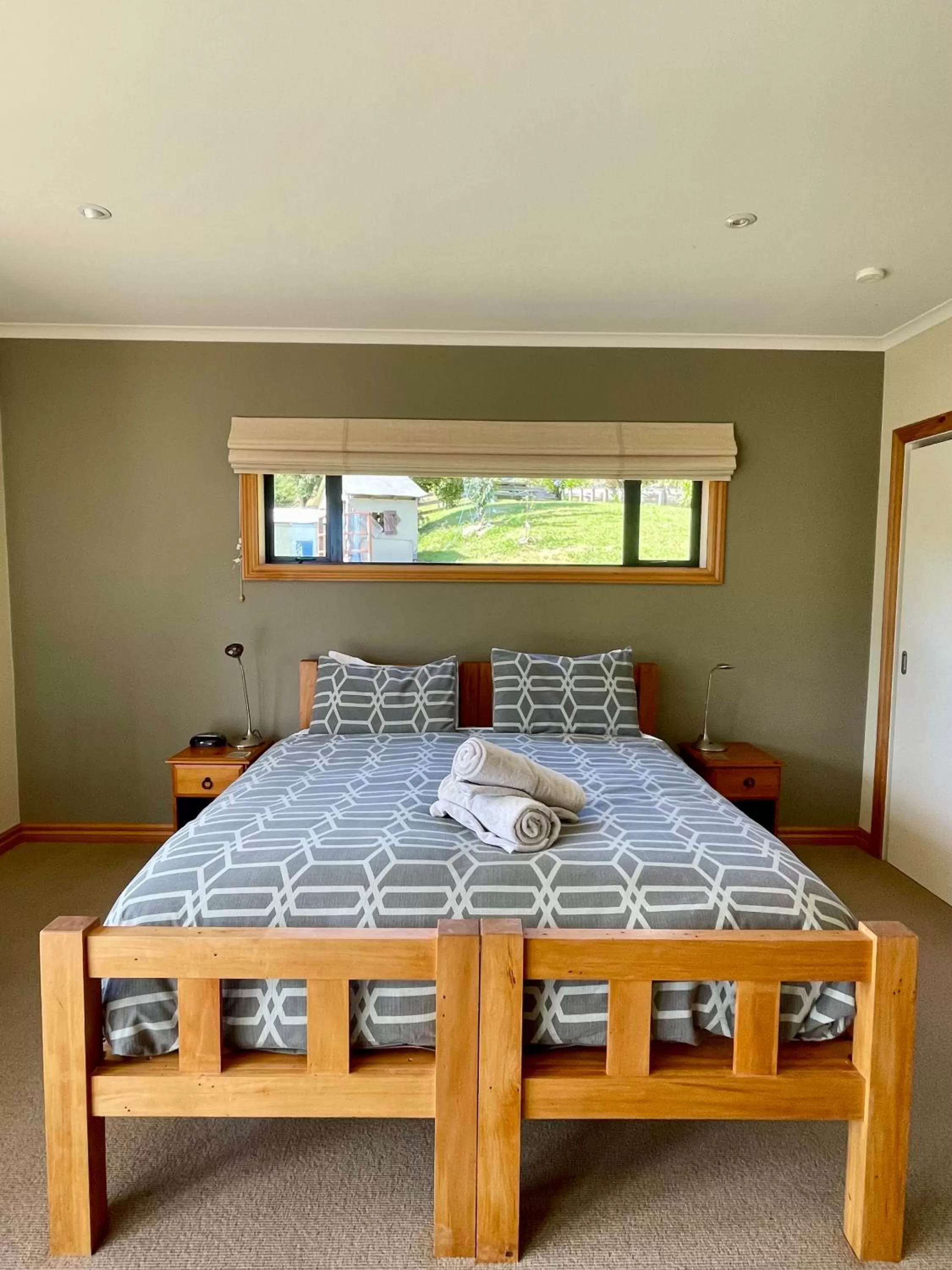 Bed in Parautane Lodge