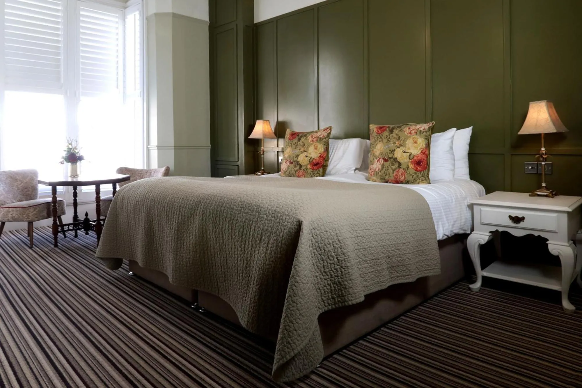 Photo of the whole room, Bed in The Southern Belle