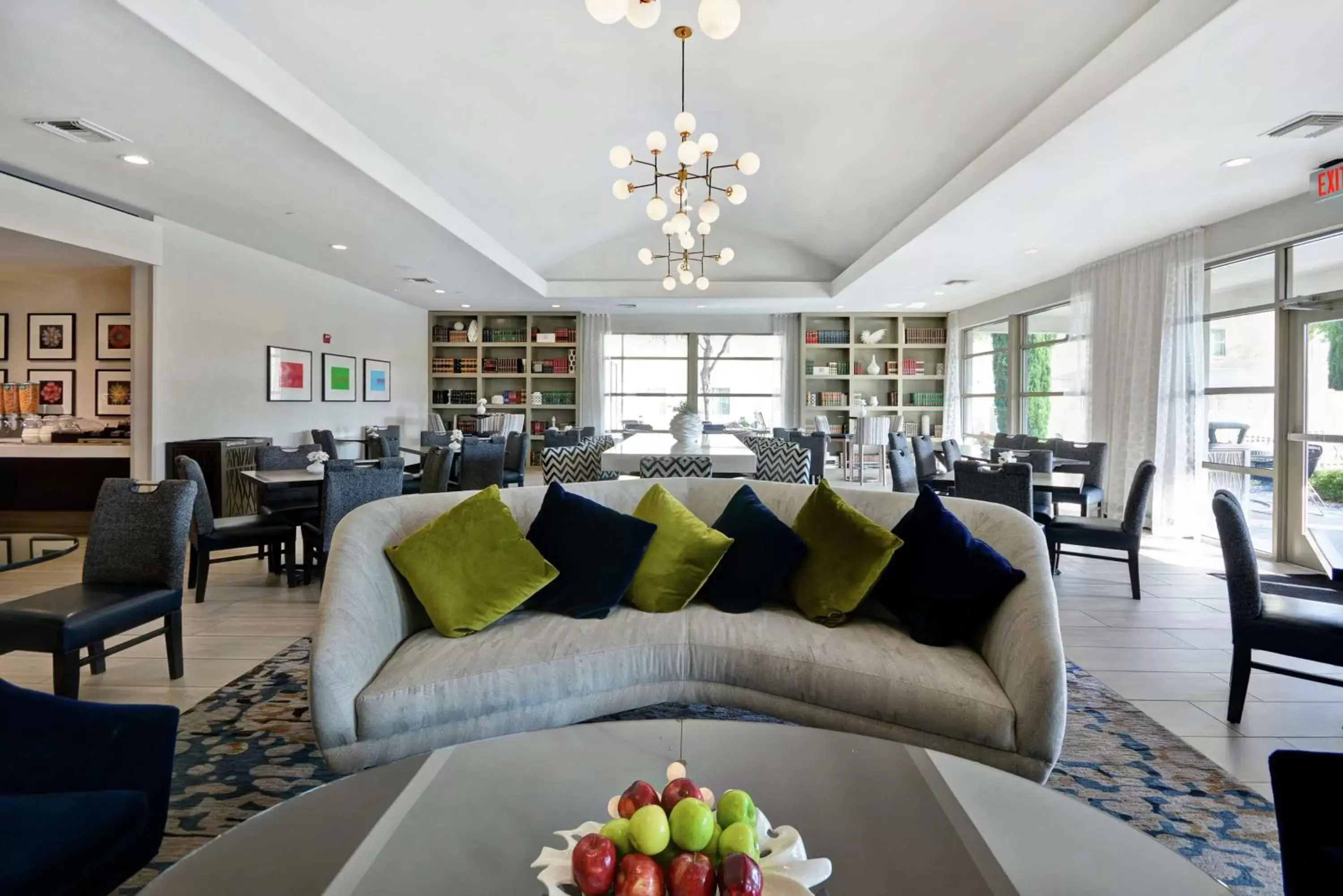 Lounge or bar, Seating Area in Homewood Suites by Hilton Plano-Richardson