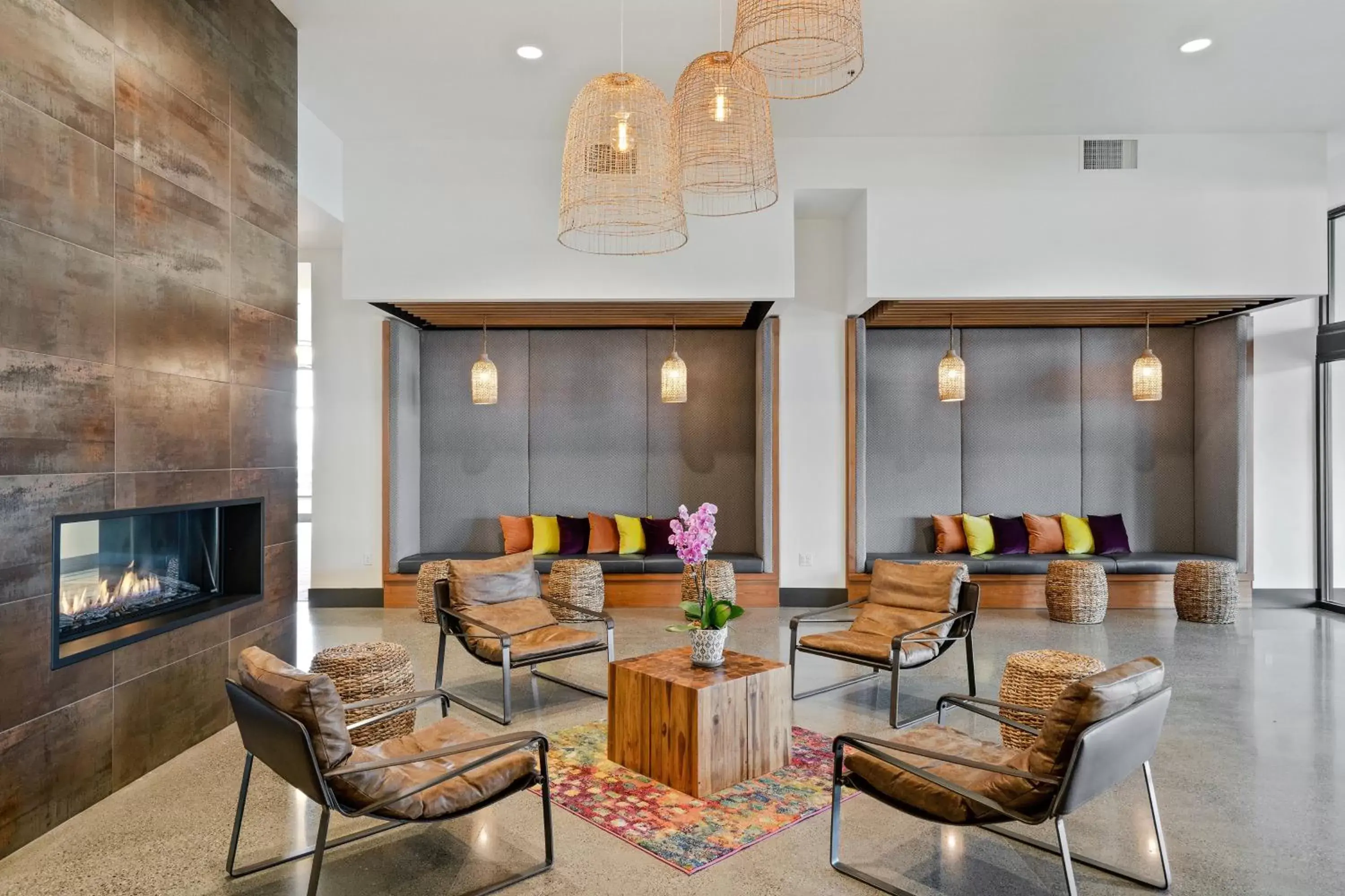 Property building in Hotel Indigo Seattle Everett Waterfront Place by IHG Property building in Hotel Indigo Seattle Everett Waterfront Place by IHG