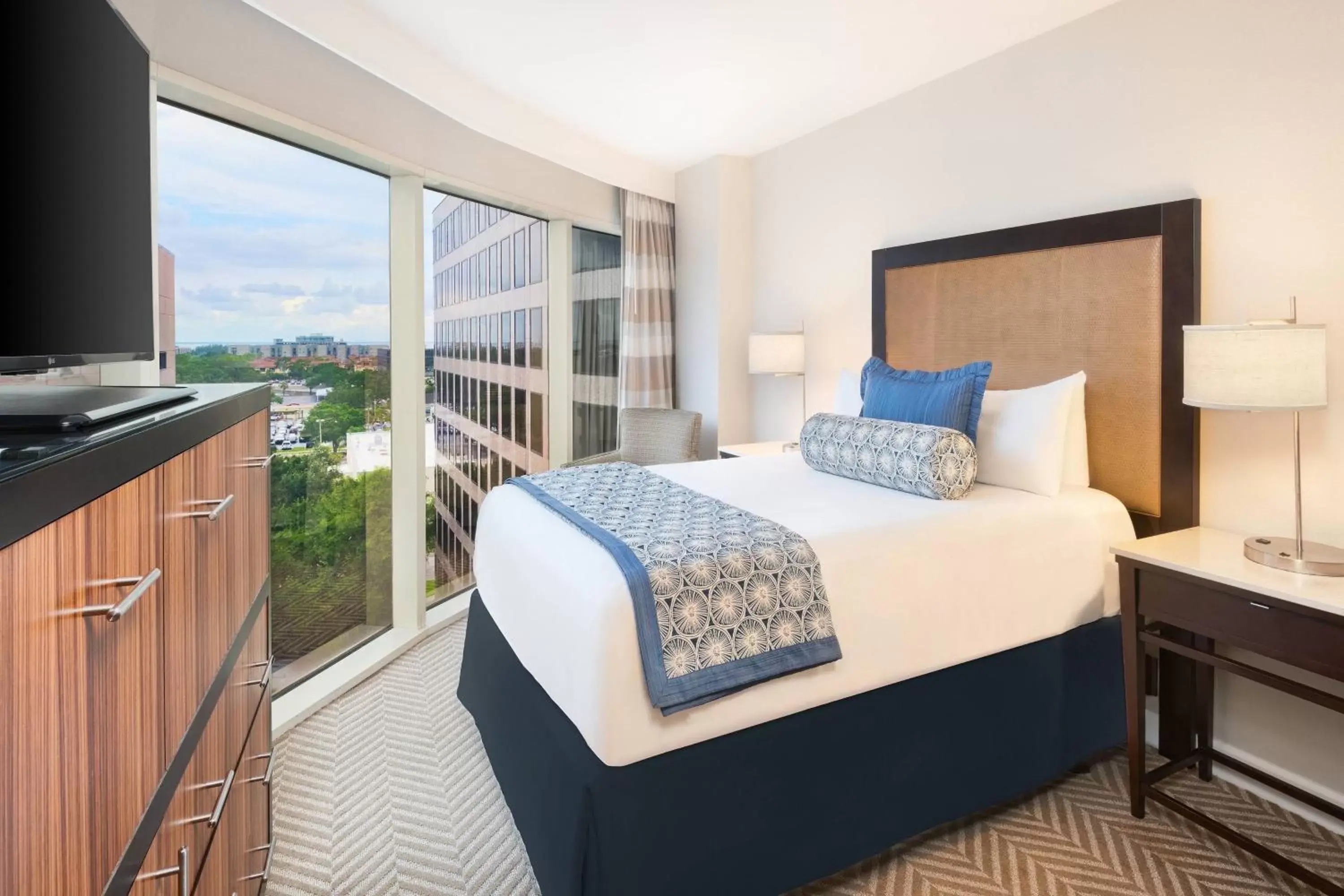 Photo of the whole room, Bed in The Westshore Grand, A Tribute Portfolio Hotel, Tampa