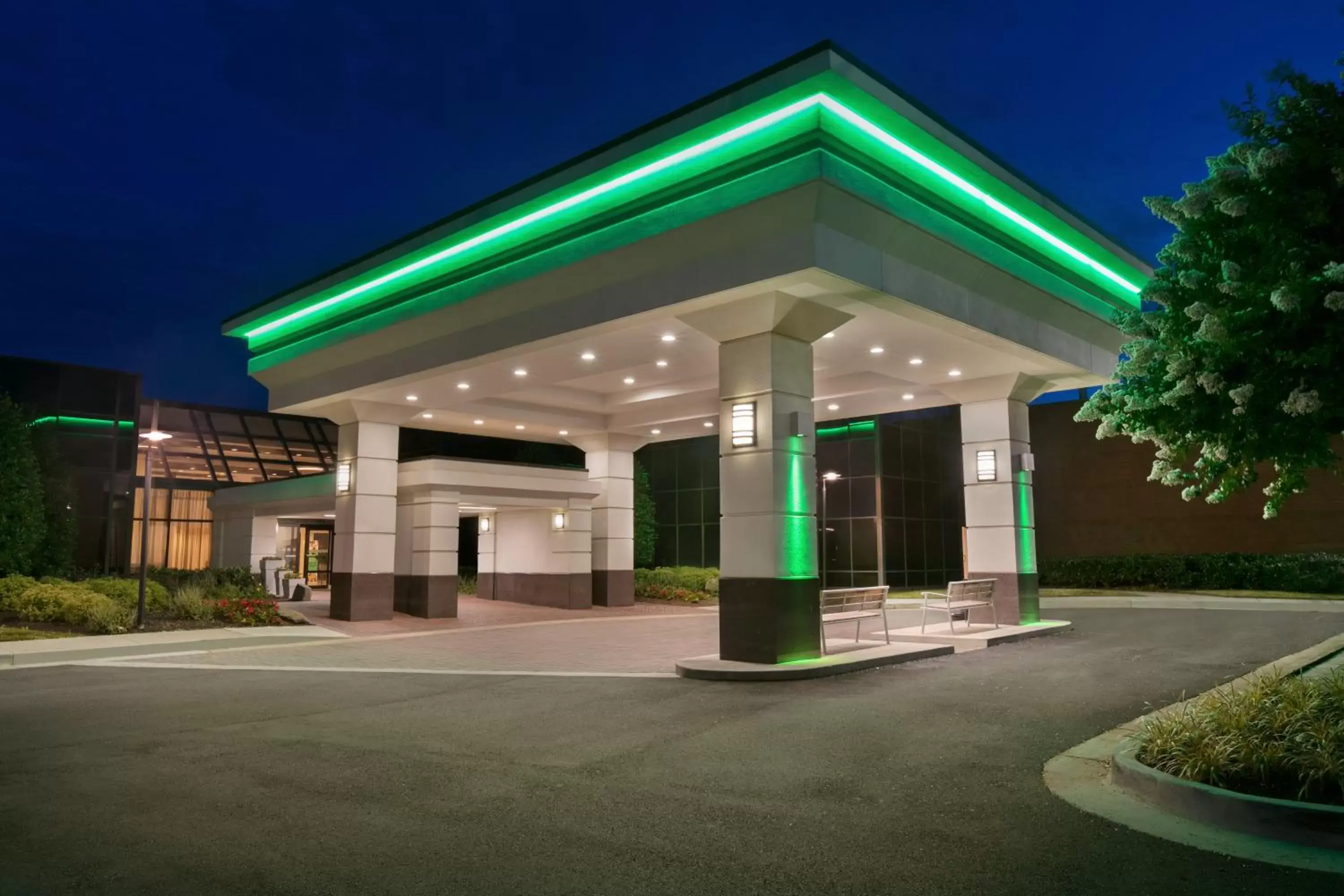 Facade/entrance, Property Building in Holiday Inn Washington-Dulles International Airport, an IHG Hotel