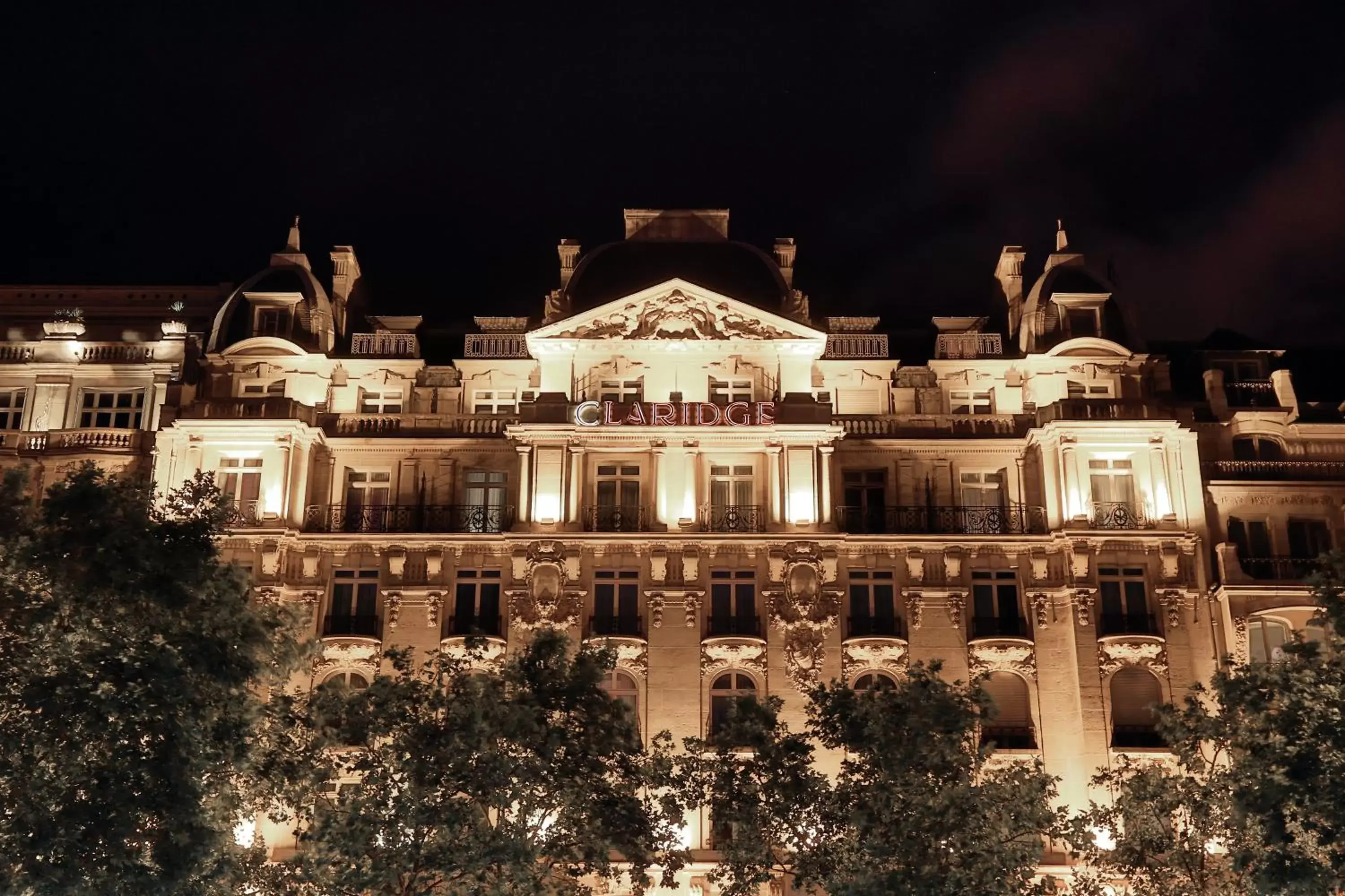 Facade/entrance, Property Building in Fraser Suites Le Claridge Champs-Elysées