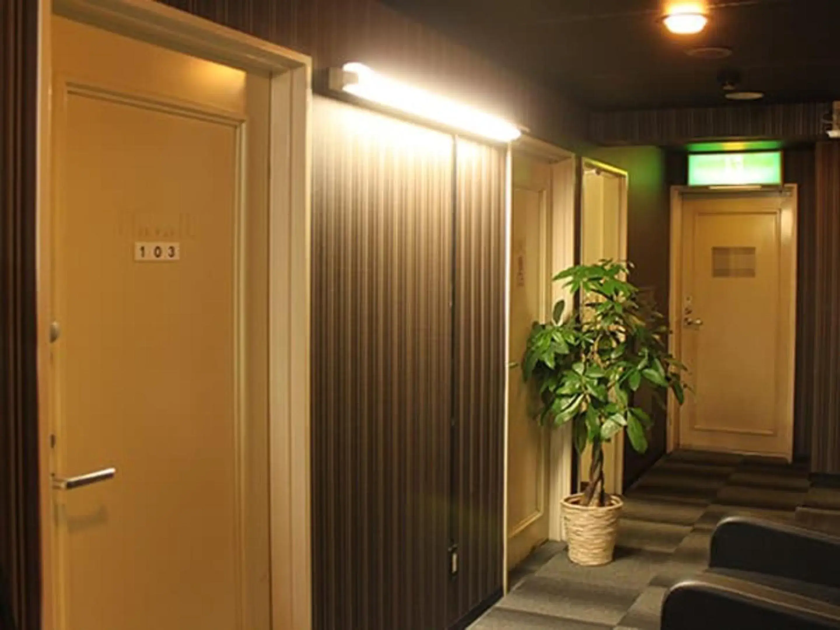 Lobby or reception in HOTEL LiVEMAX BUDGET Nippori