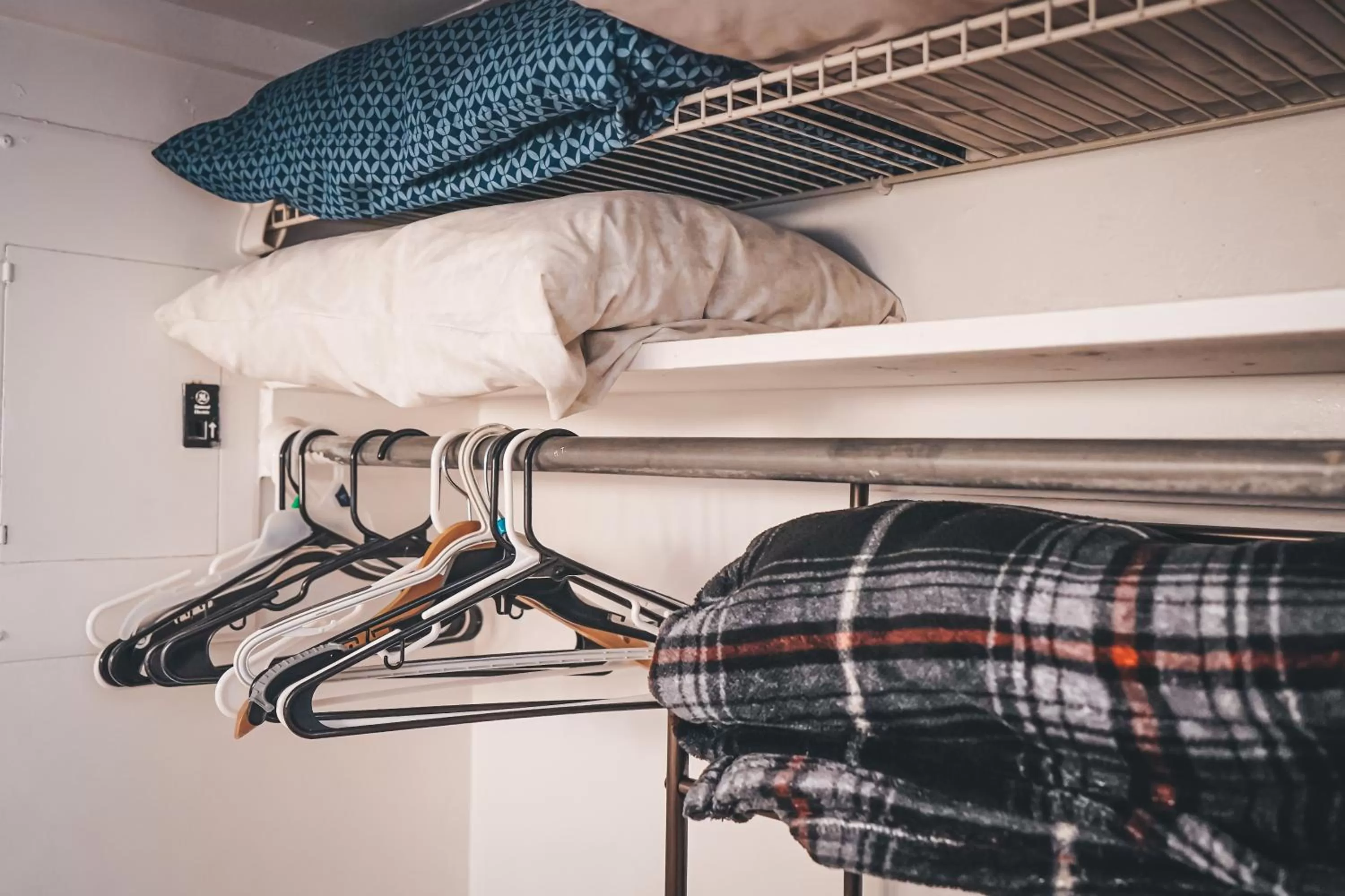 furniture in Hollywood Light Haven Lodge