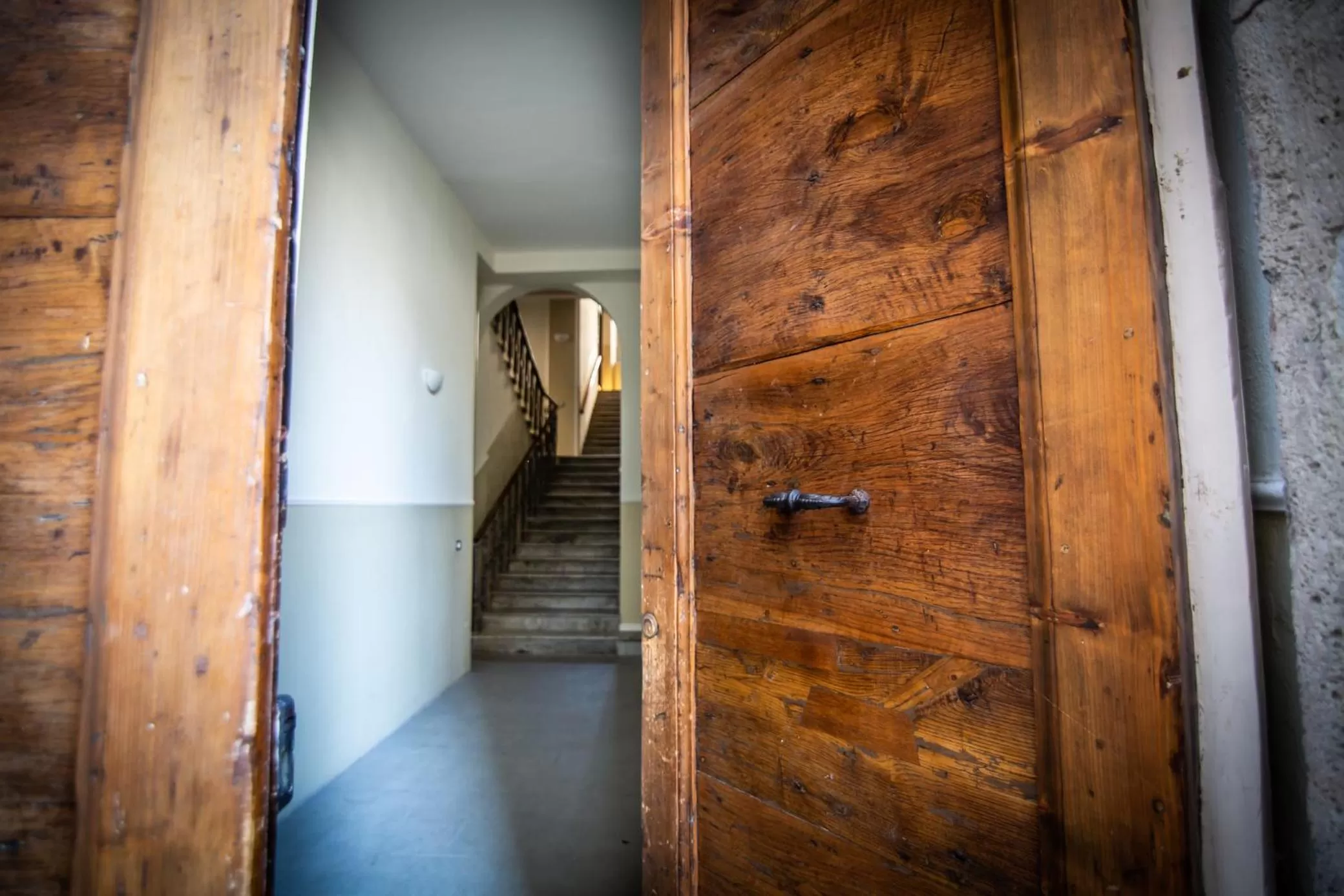 Facade/entrance in Migliori Olive Ascolane beds