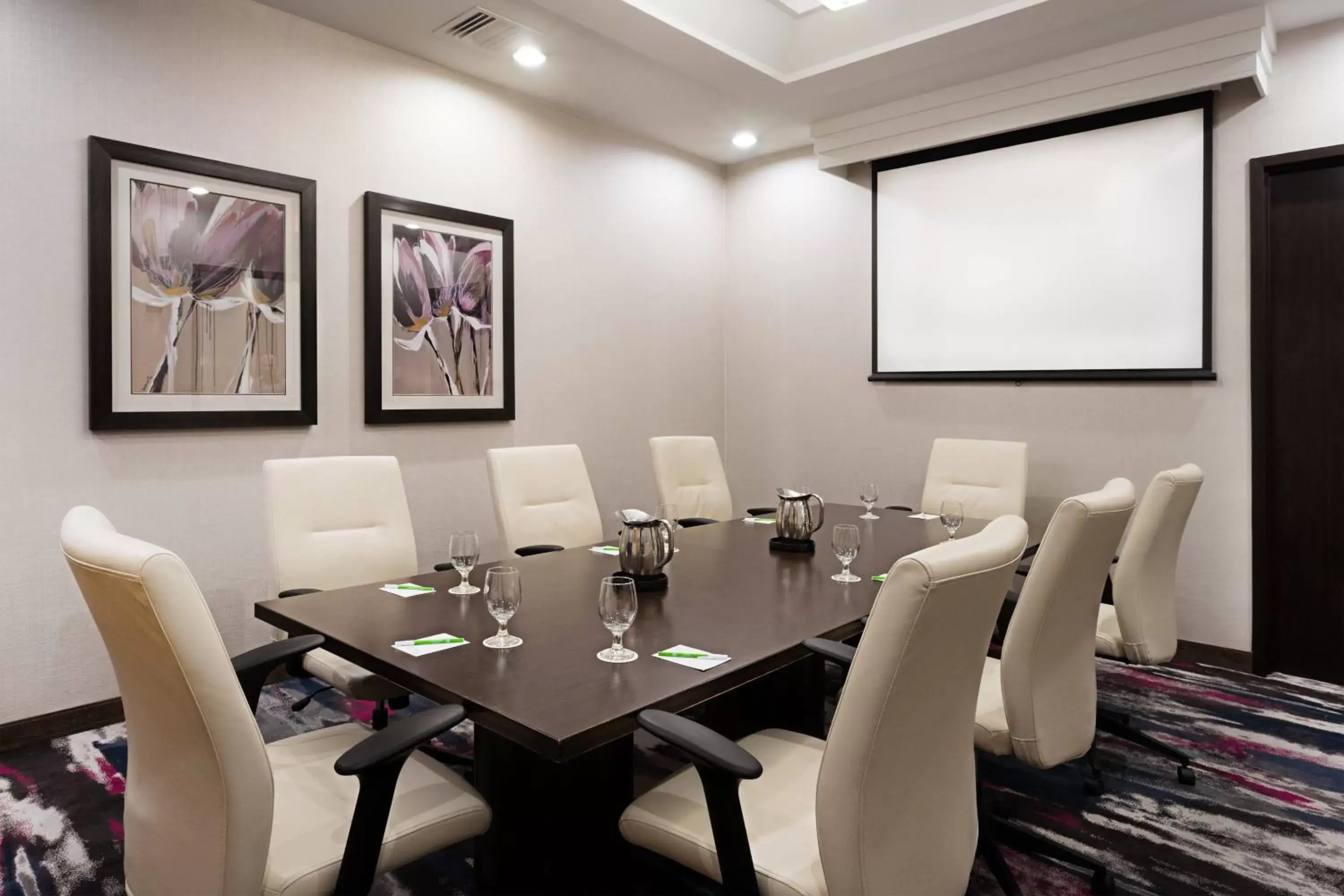 Meeting/conference room in Courtyard Miami Downtown Brickell Area