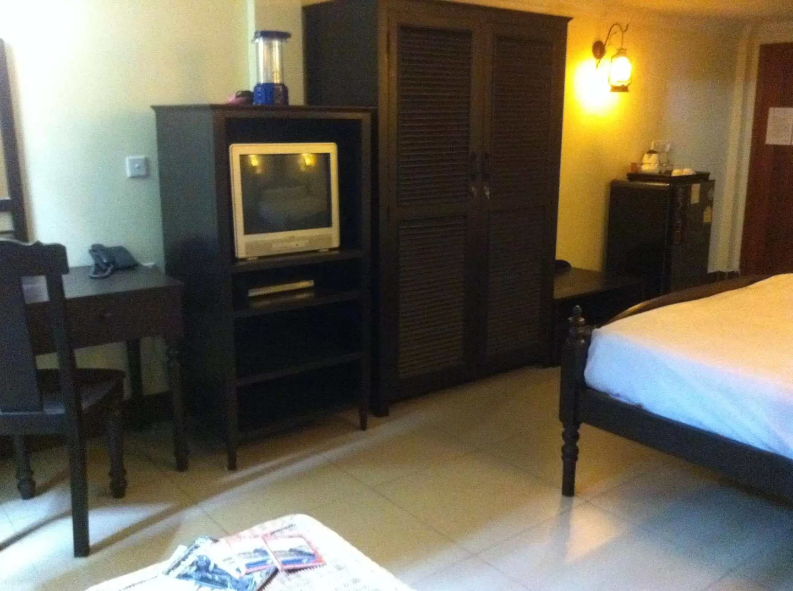 Bed, TV/Entertainment Center in Comfort House